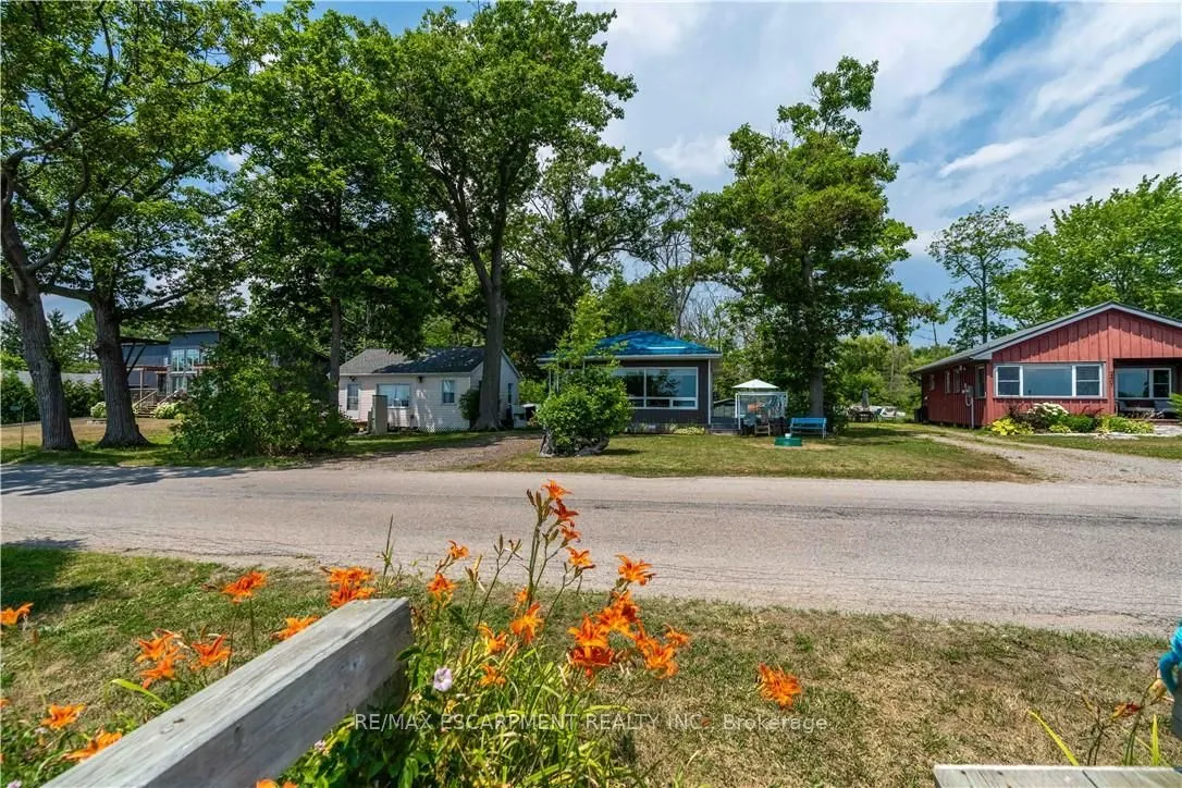 2399 Lakeshore Road