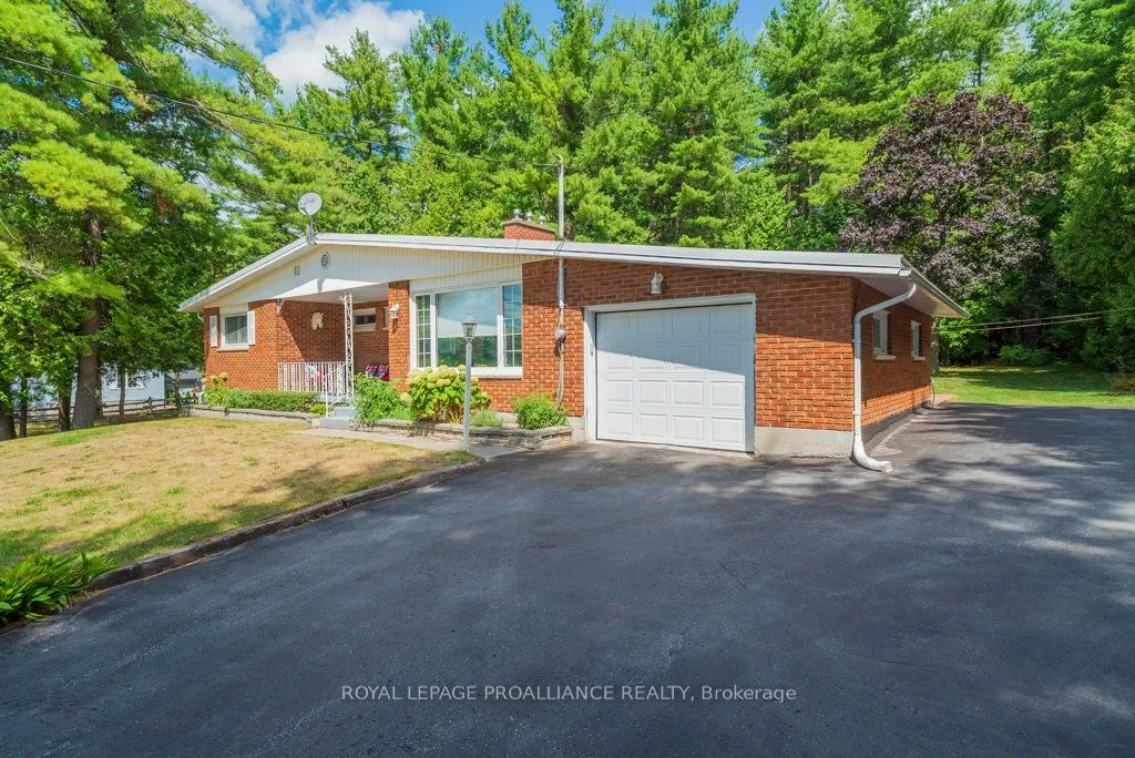 1676 Foxboro Stirling Road