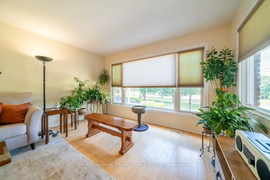 1676 Foxboro Stirling Road
