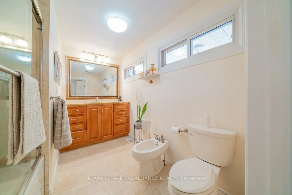 1676 Foxboro Stirling Road