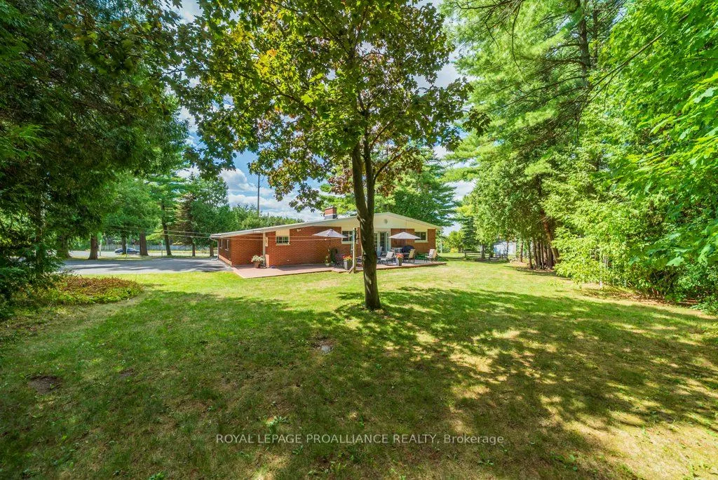 1676 Foxboro Stirling Road