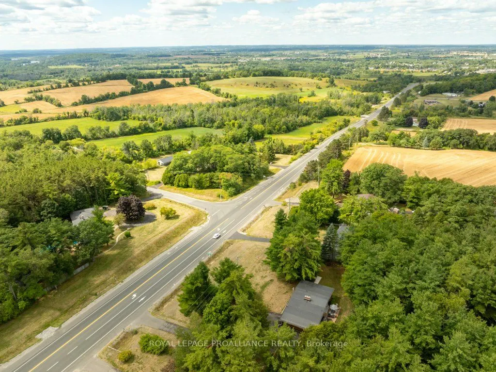 1676 Foxboro Stirling Road