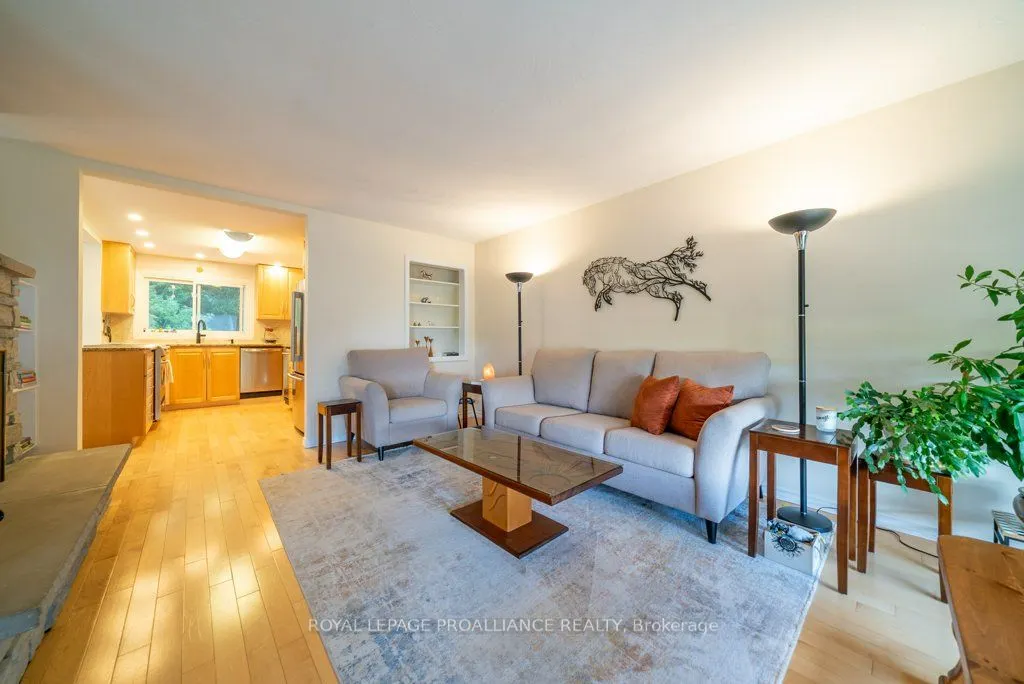 1676 Foxboro Stirling Road
