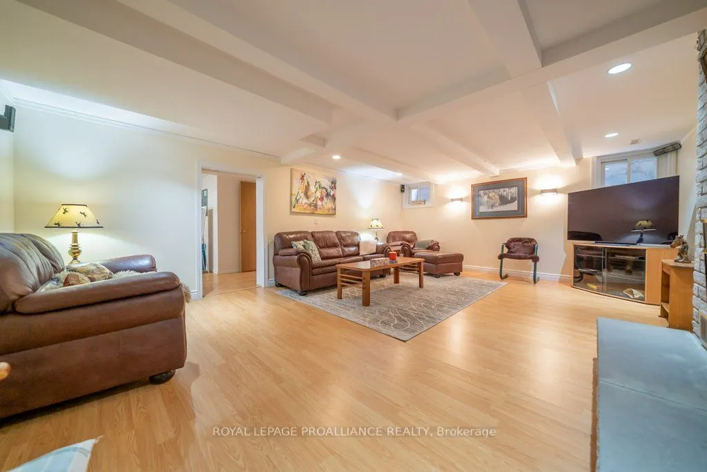 1676 Foxboro Stirling Road