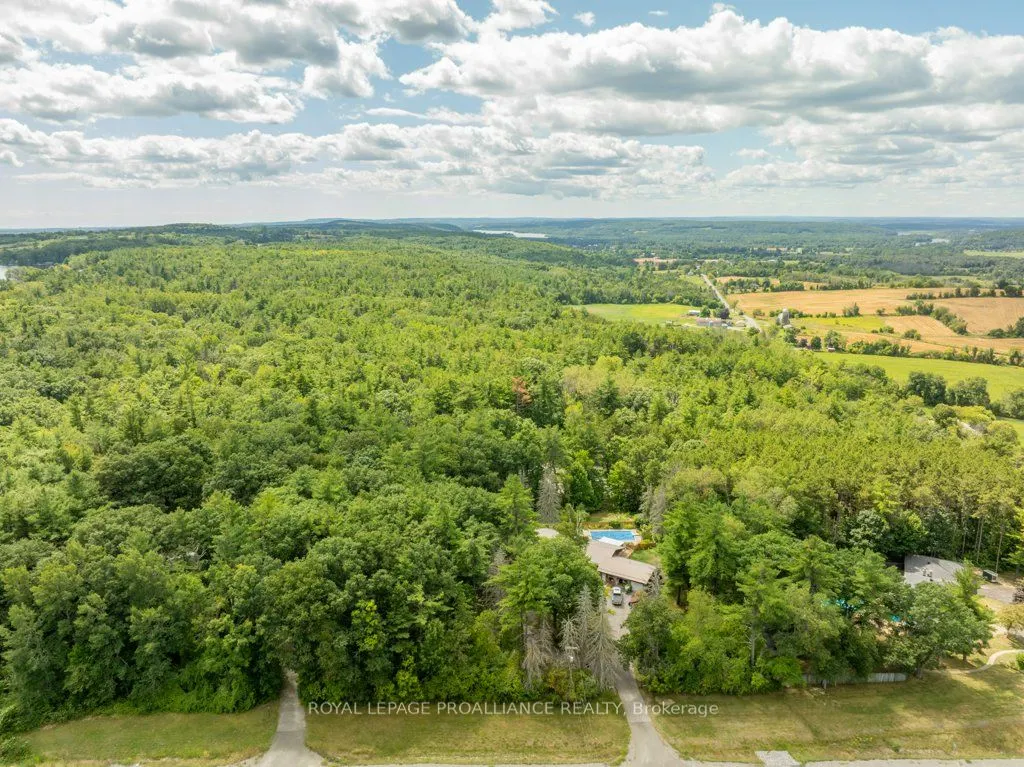1676 Foxboro Stirling Road