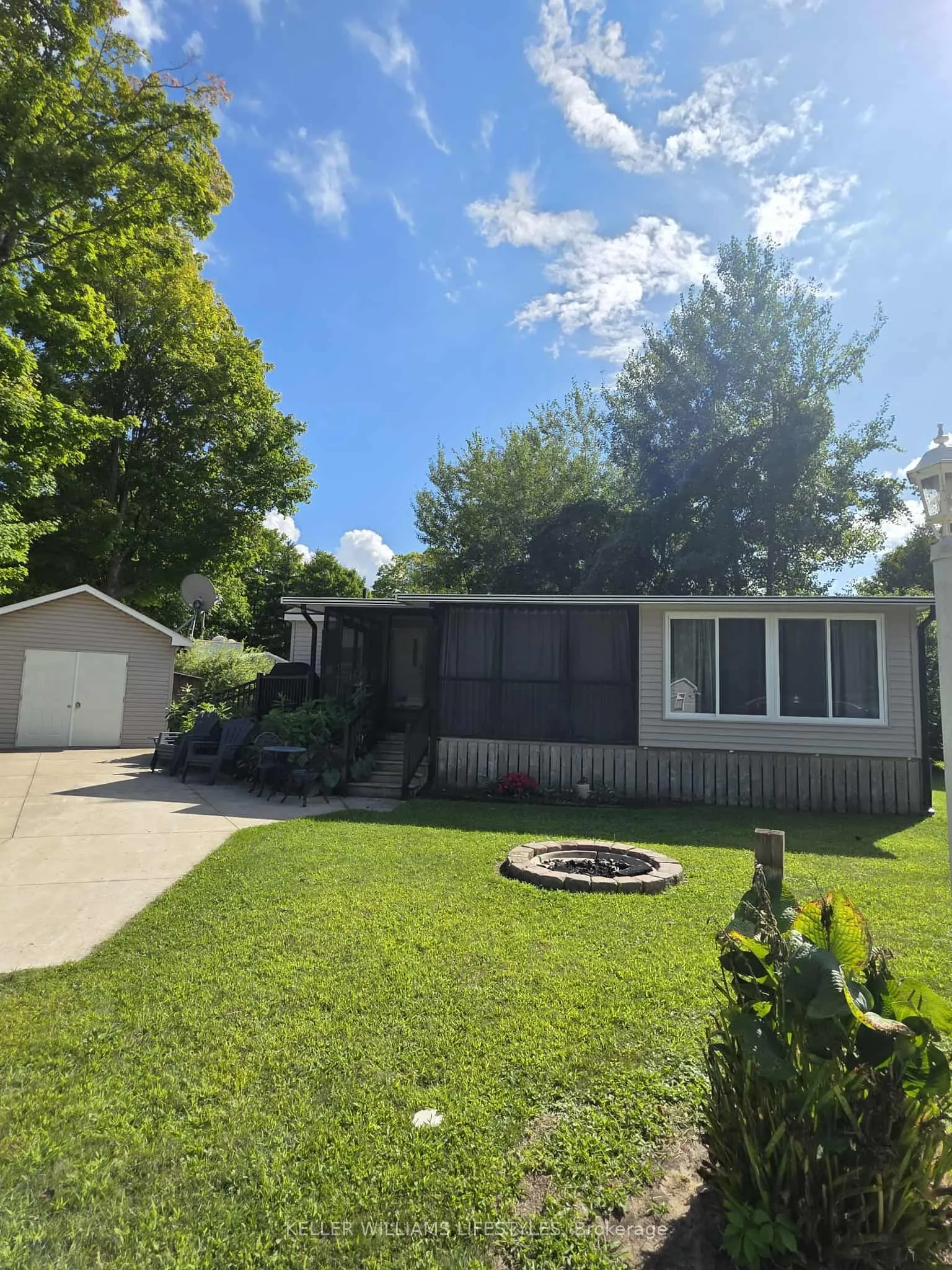 9338 West Ipperwash Road, #JJ22