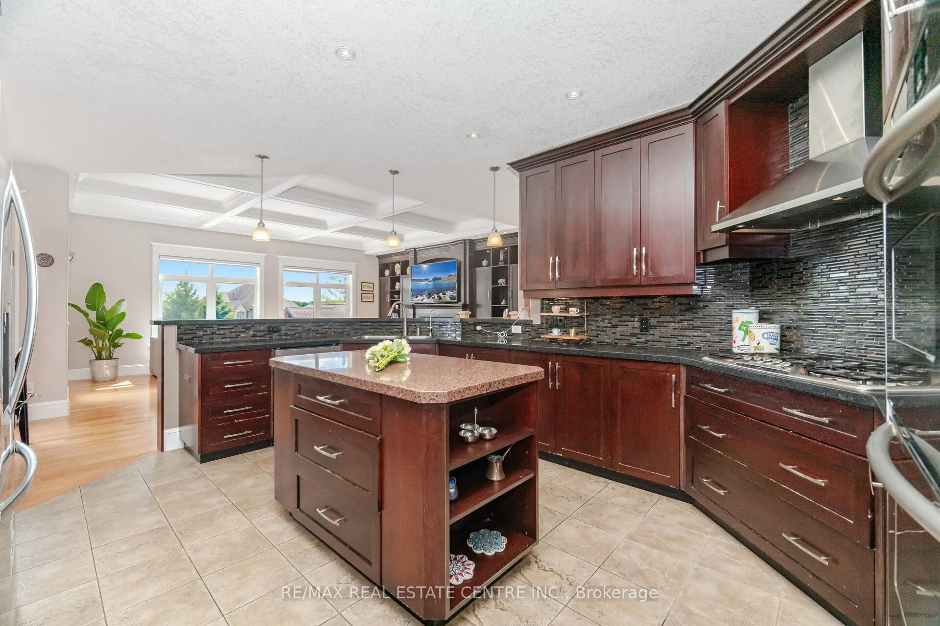 86 Canters Close