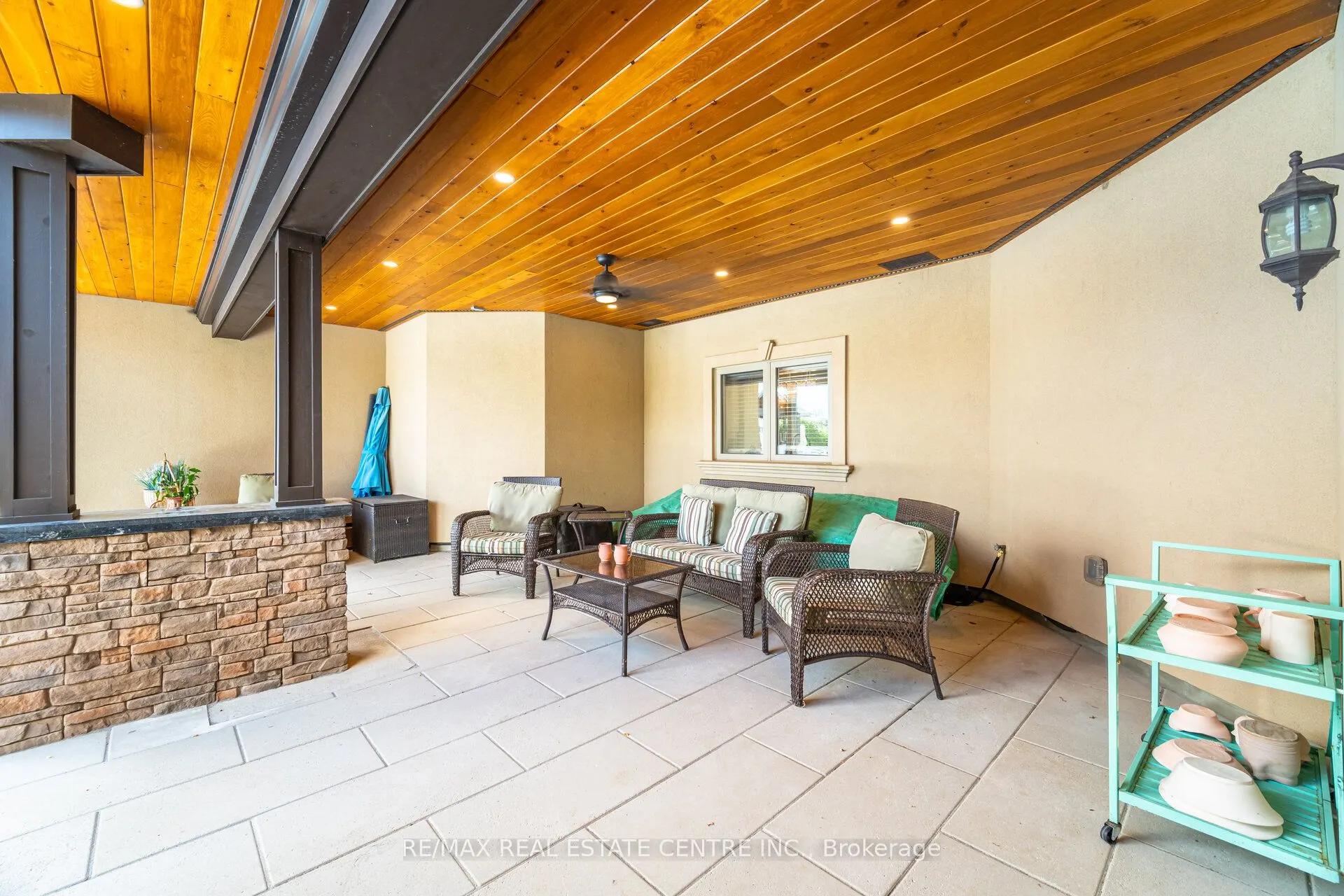 86 Canters Close