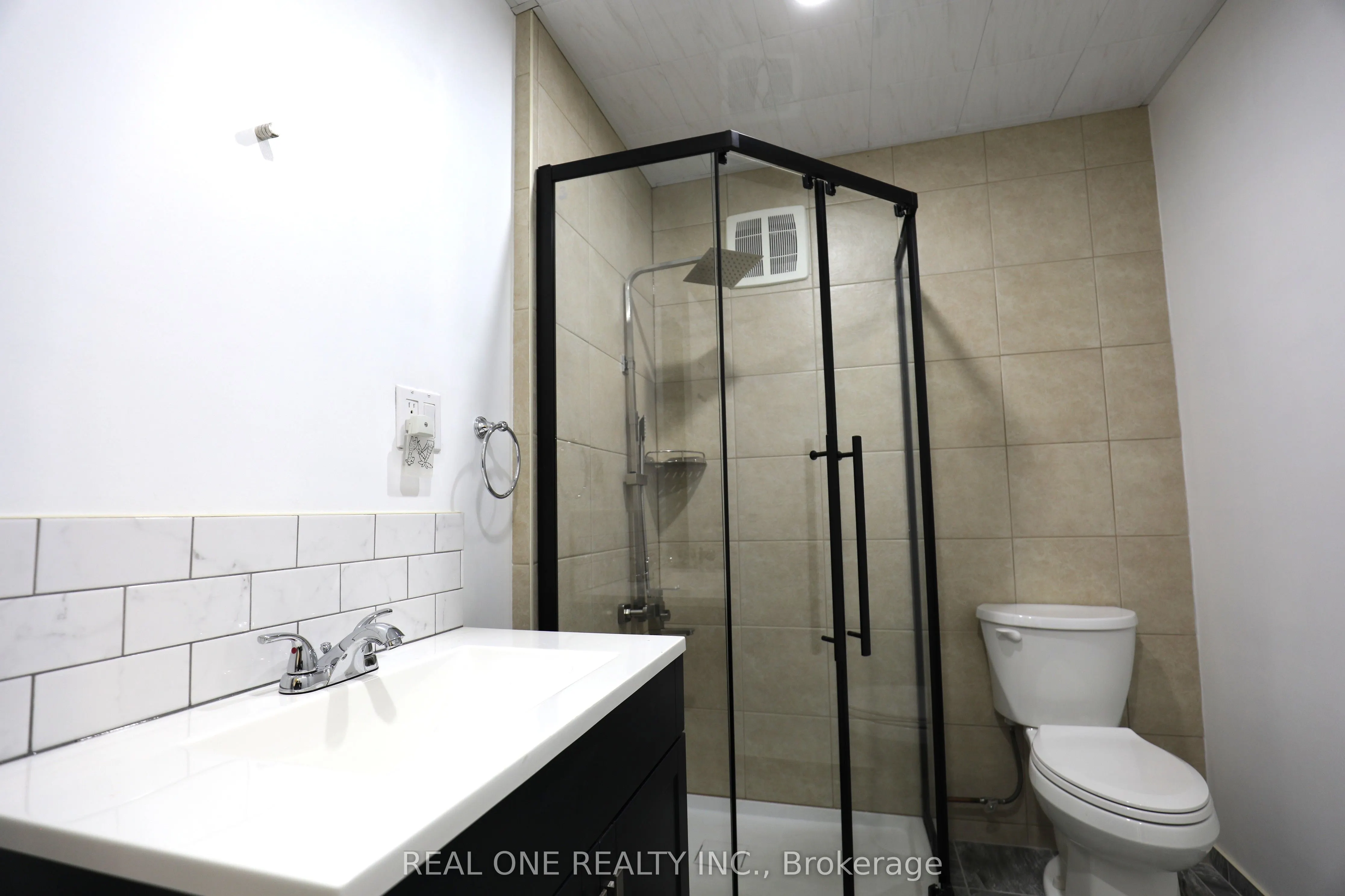 56 Skylark Drive, #Upper level unit 1