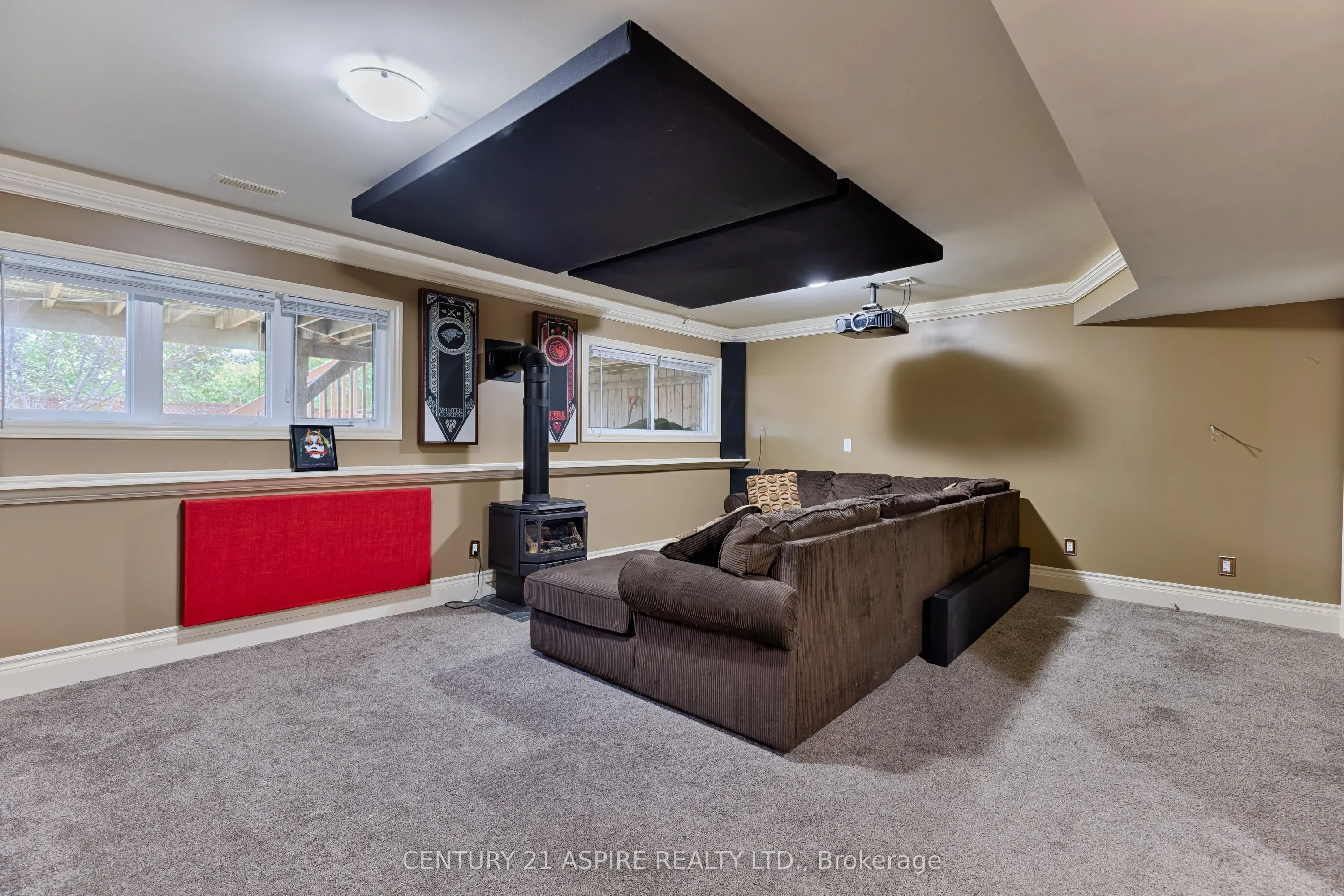 33 Northbrook Road