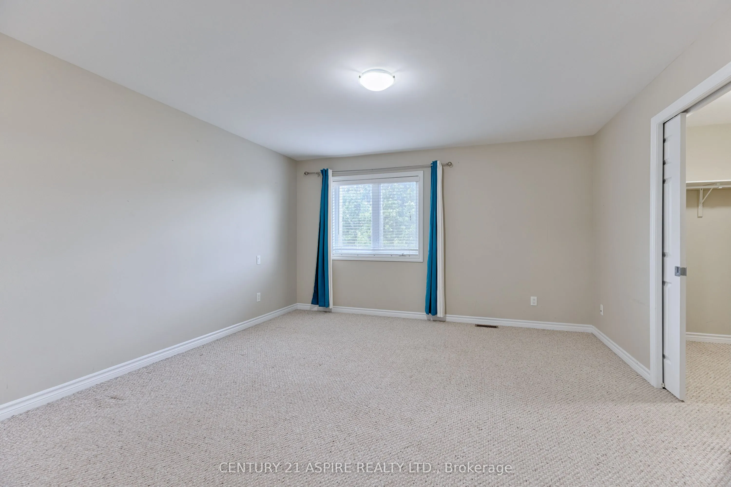 33 Northbrook Road