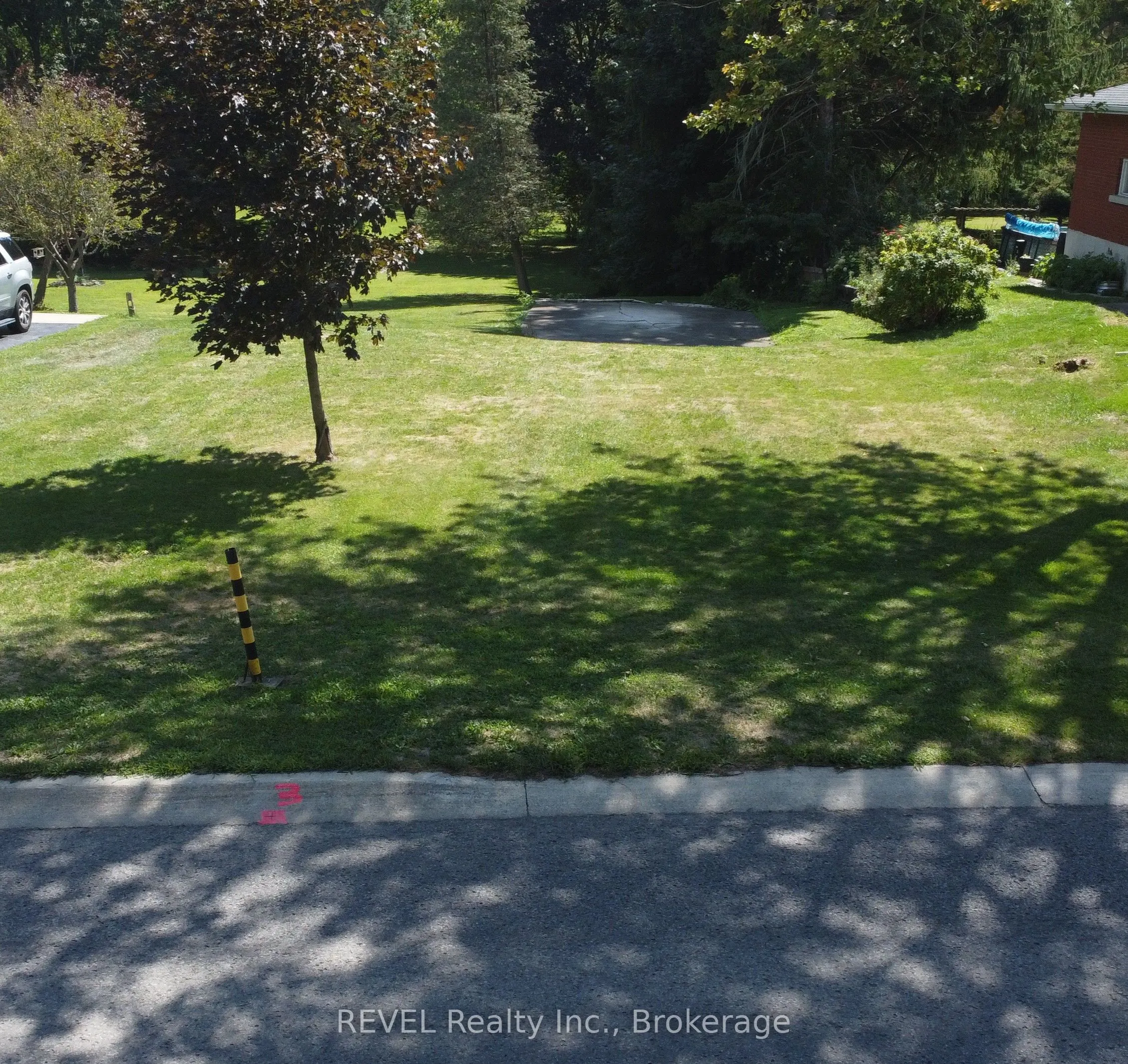 3779 V/L FARR Avenue