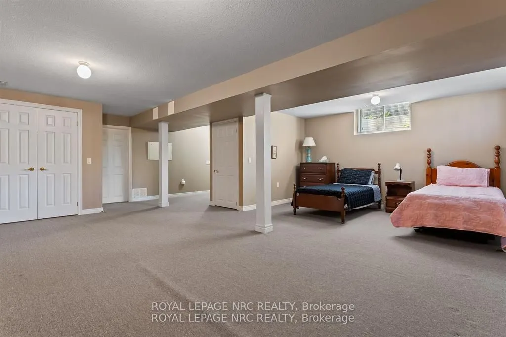 3900 Rainbow Lane