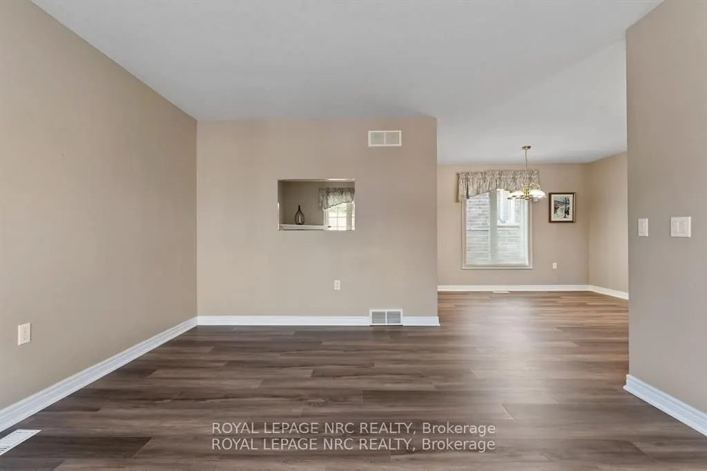 3900 Rainbow Lane