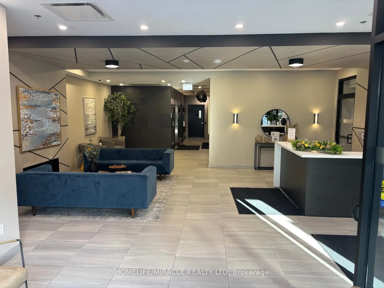 60 Charles Street, #1001