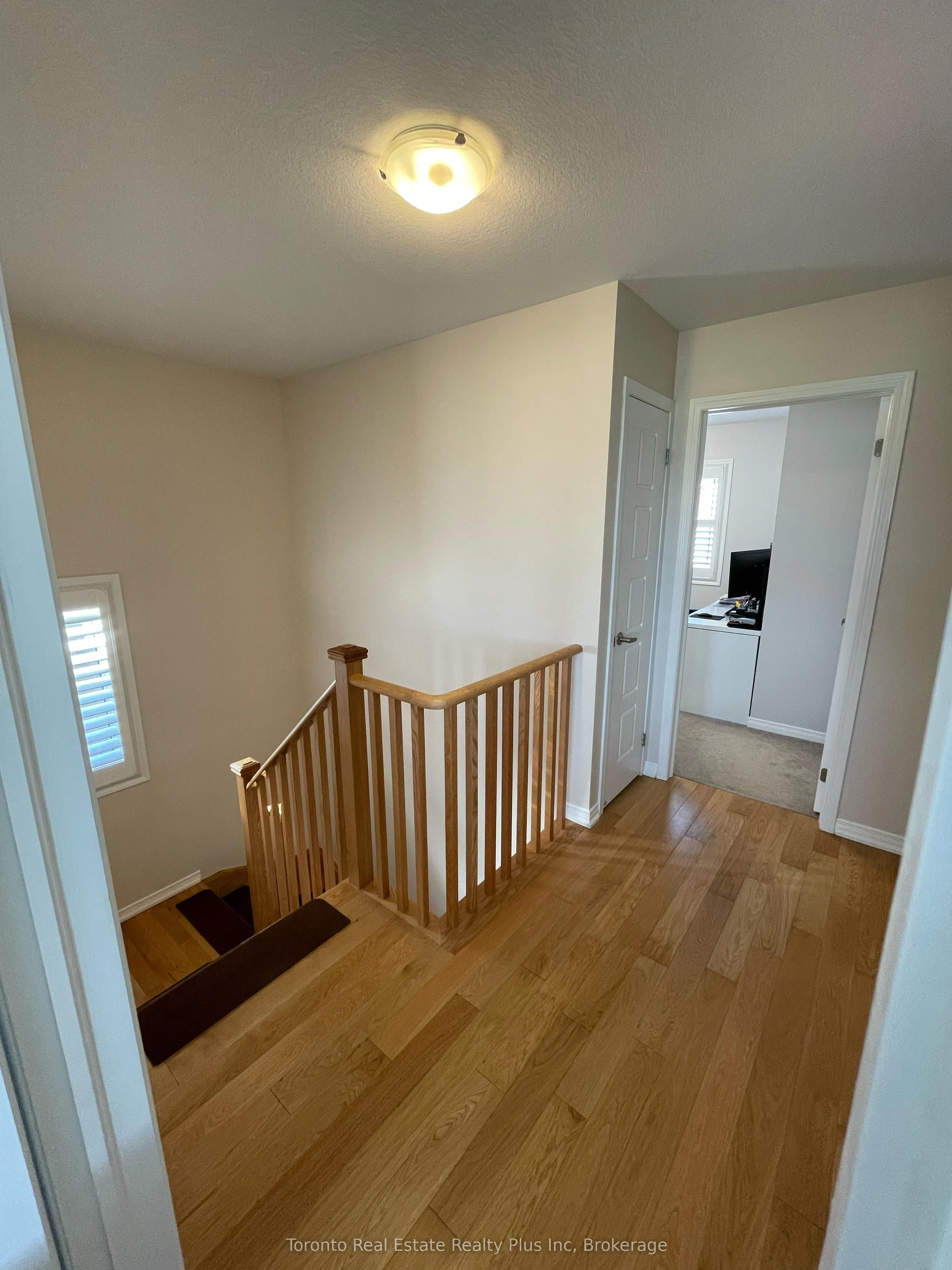 48 Witteveen Drive