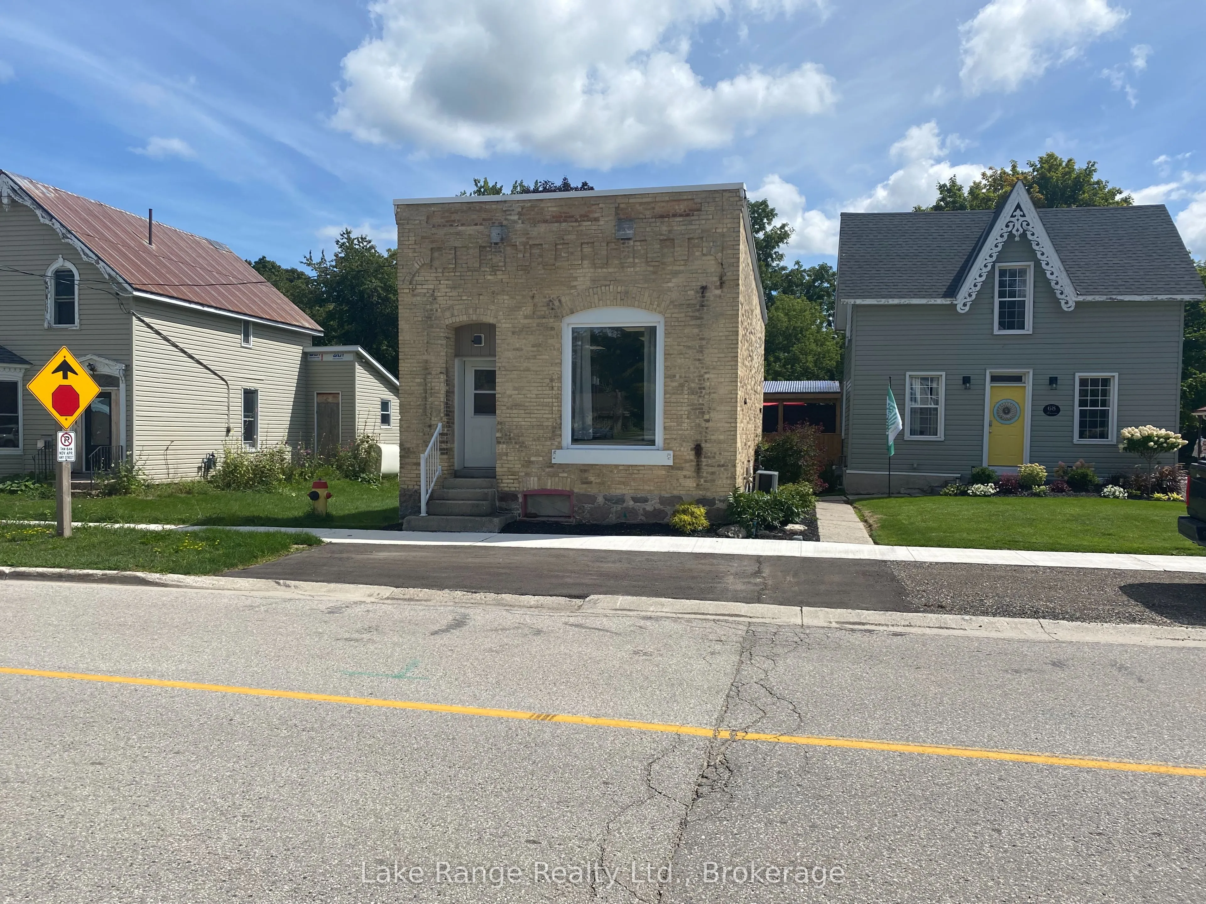 68 Huron Street, #A