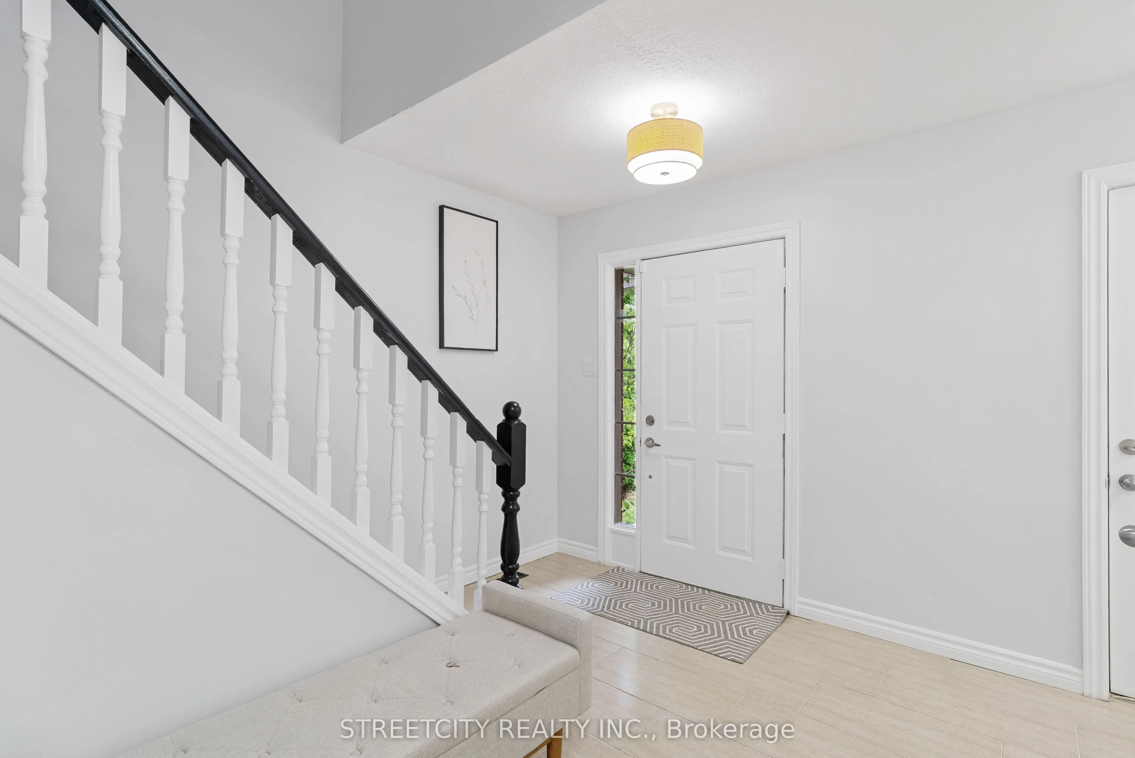 1176 South Wenige Drive