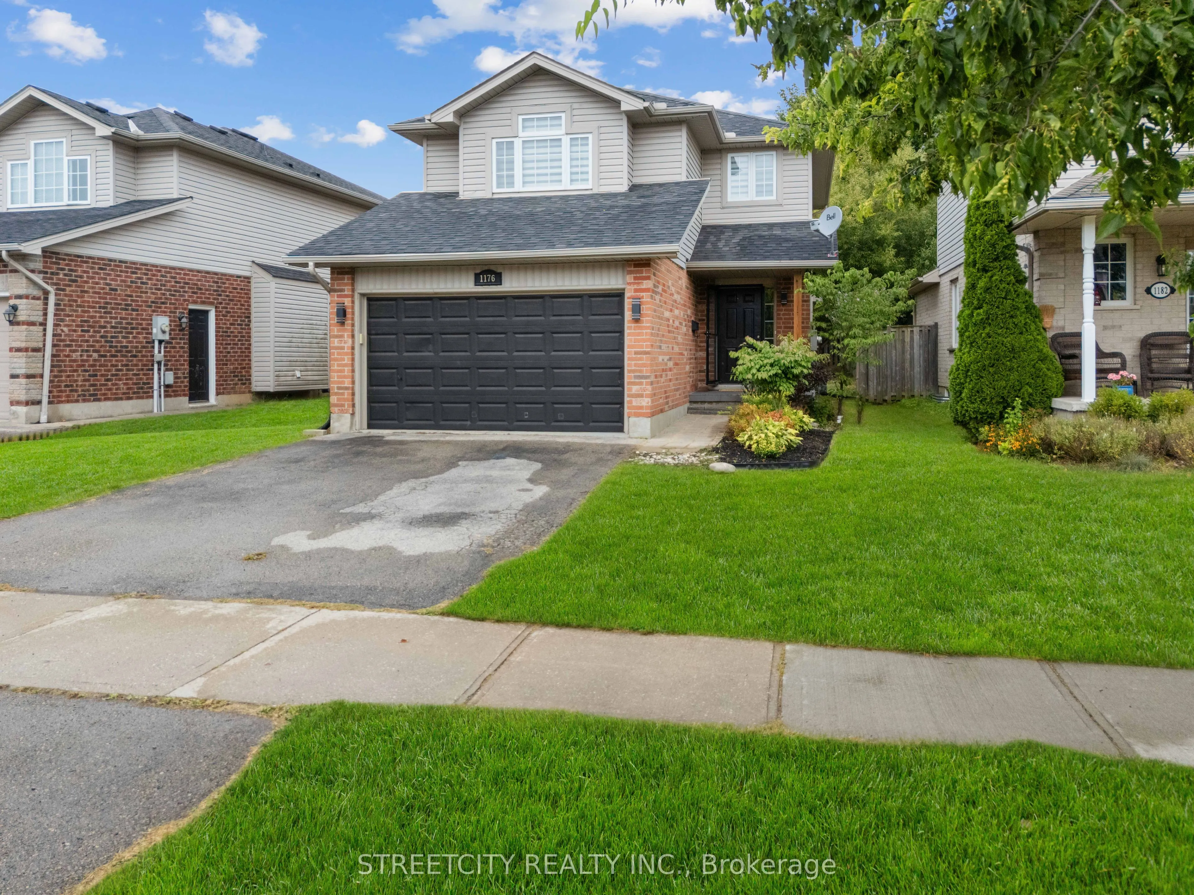 1176 South Wenige Drive