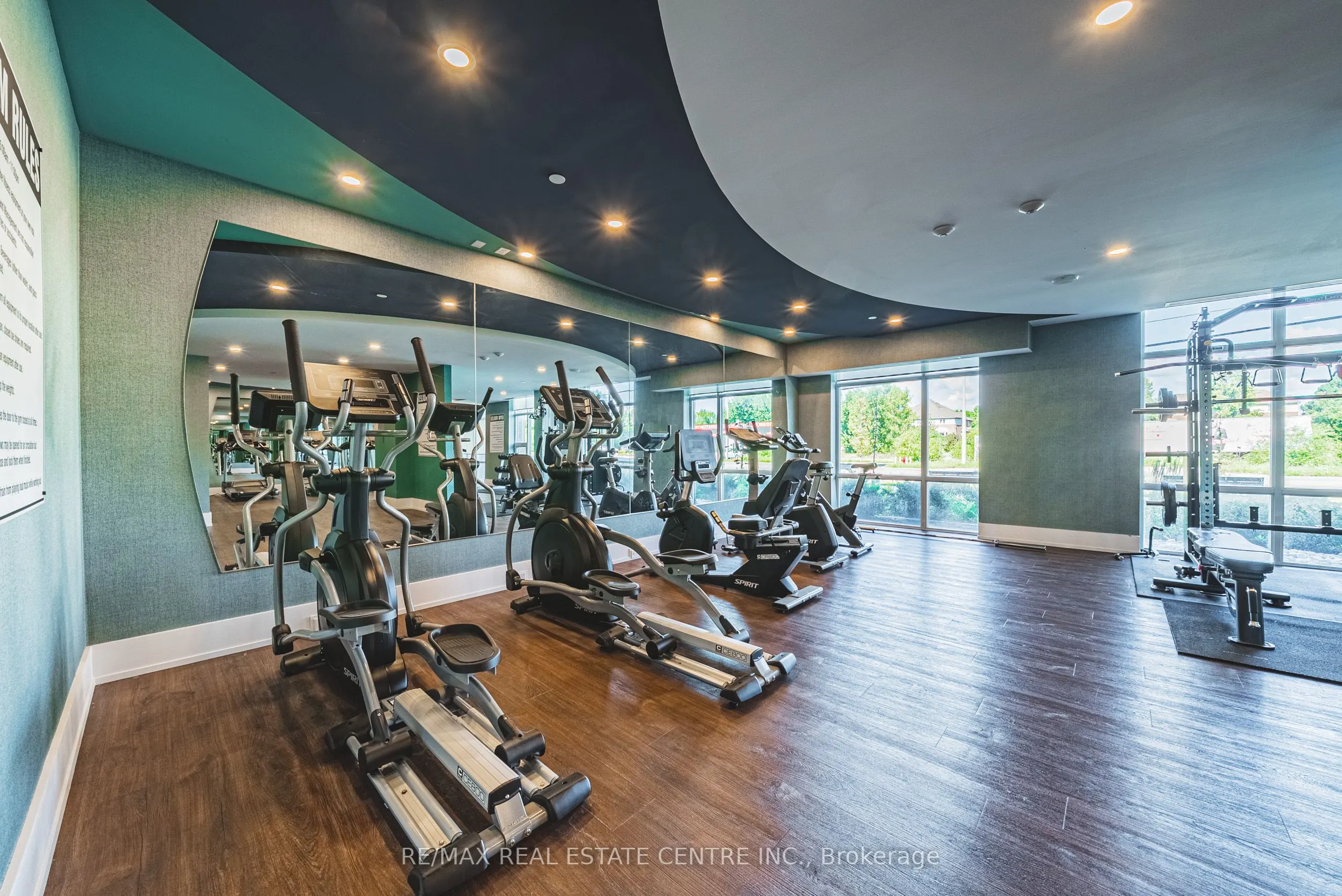 470 DUNDAS Street, #1005