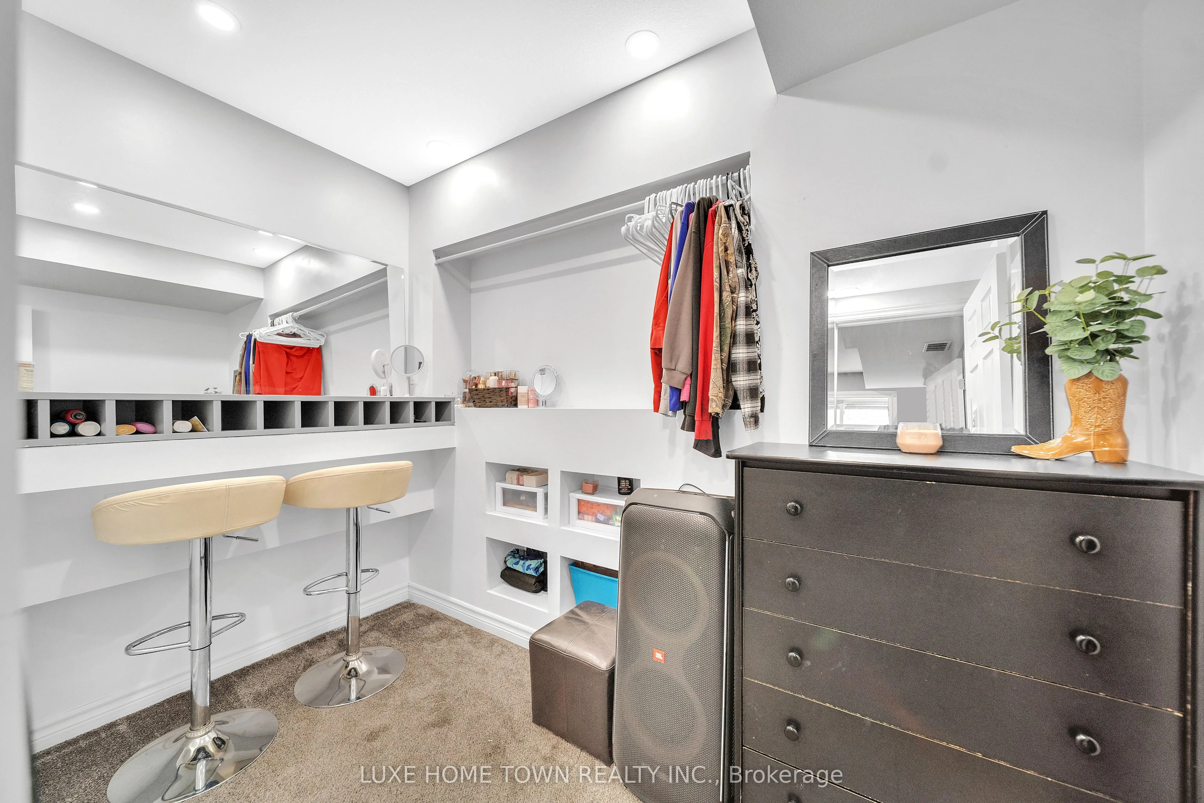 170 Elmslie Place