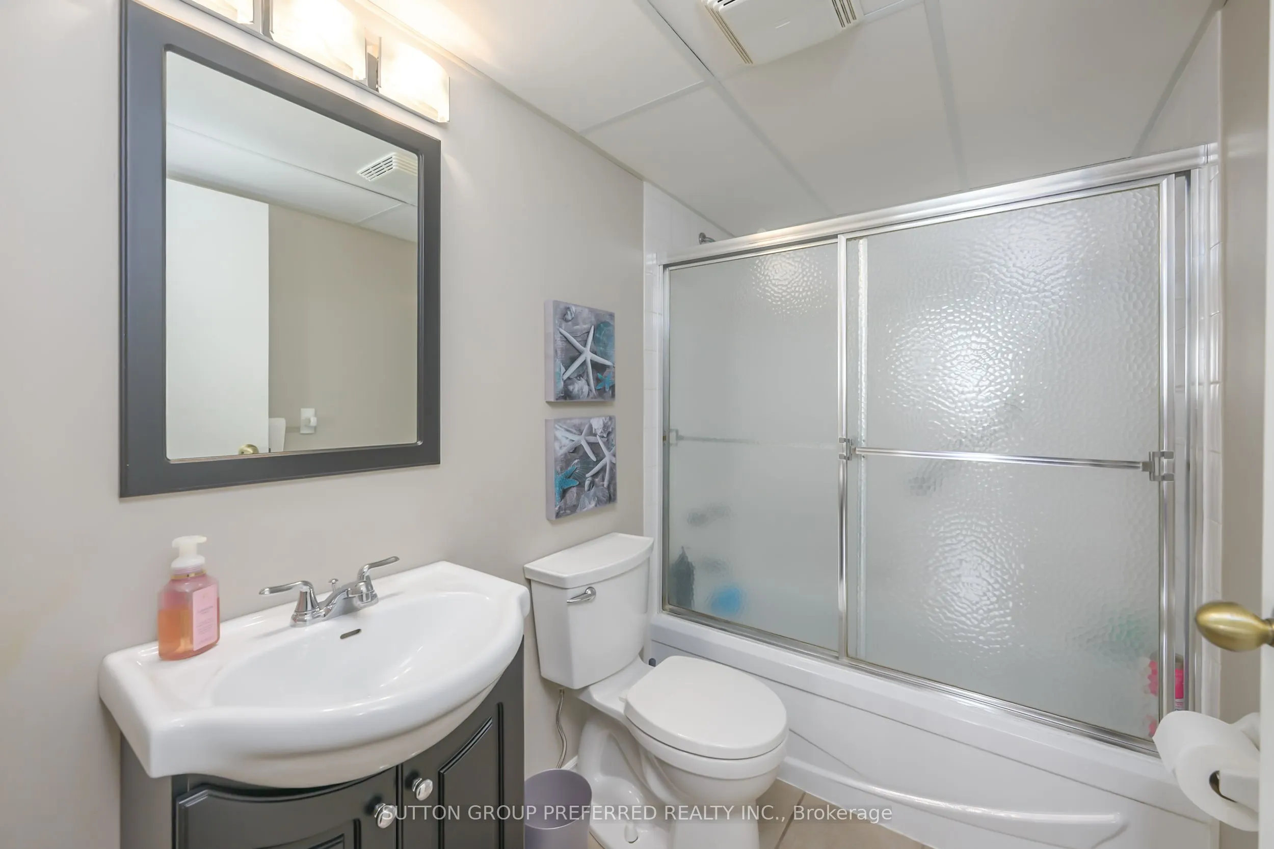 521 Riverside Drive, #609