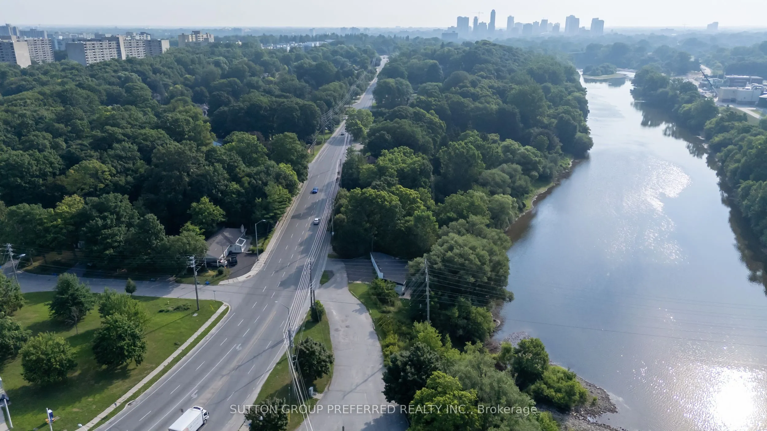 521 Riverside Drive, #609