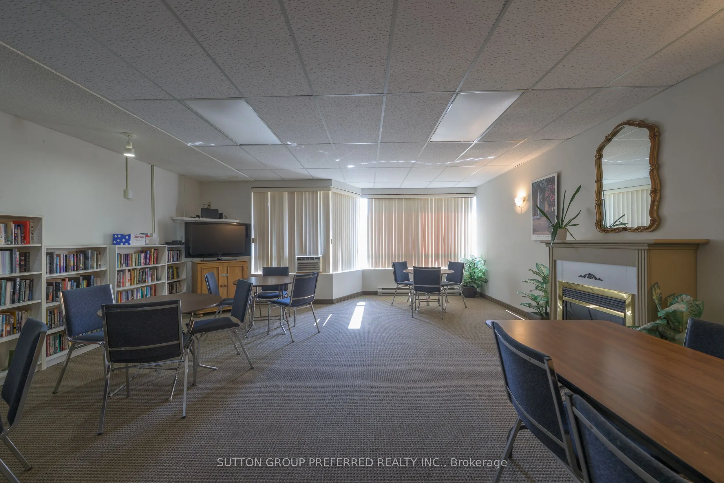 521 Riverside Drive, #609