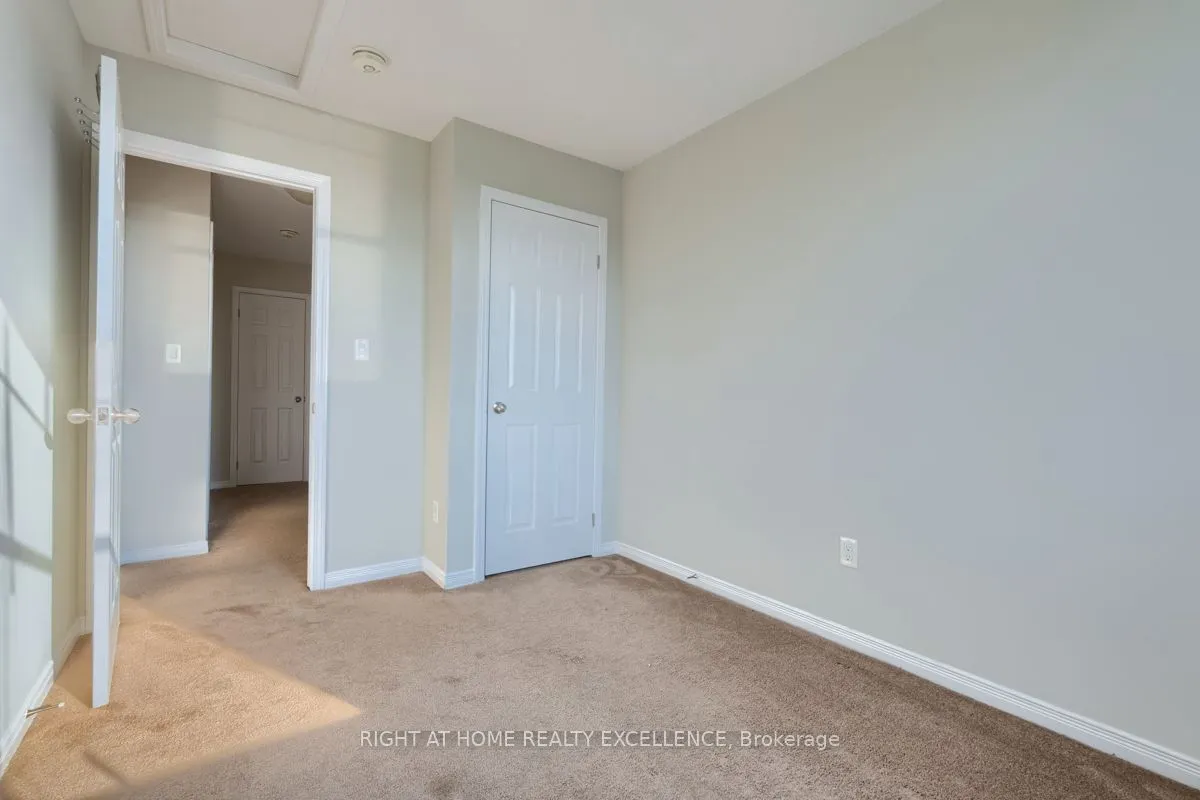1971 Ottawa Street S, #61