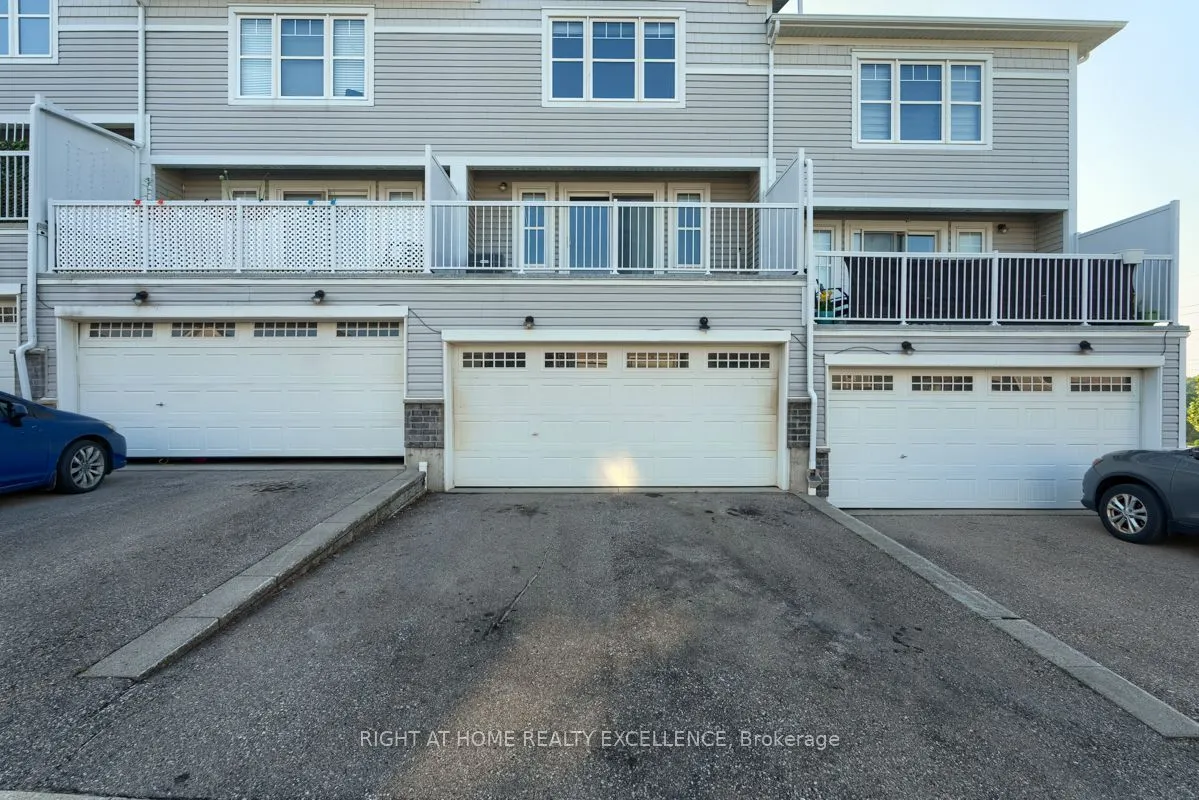 1971 Ottawa Street S, #61