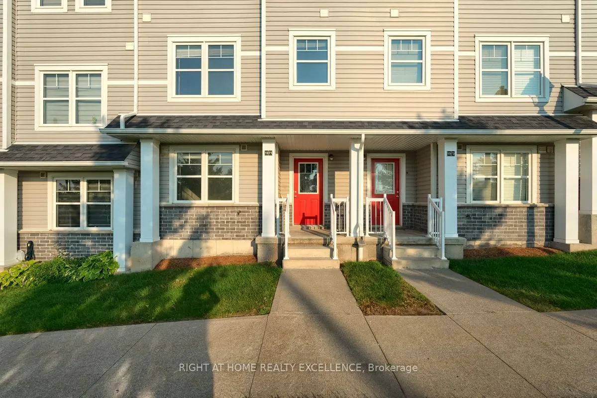 1971 Ottawa Street S, #61