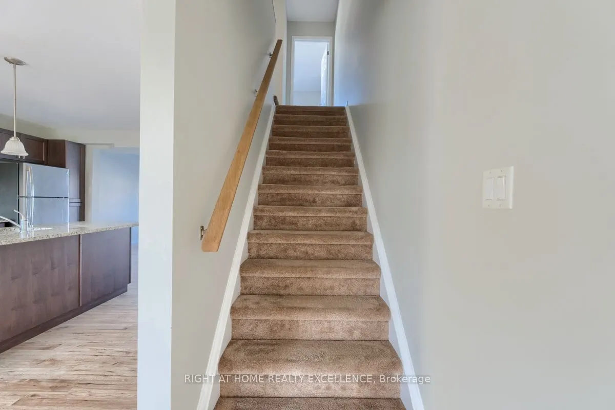 1971 Ottawa Street S, #61