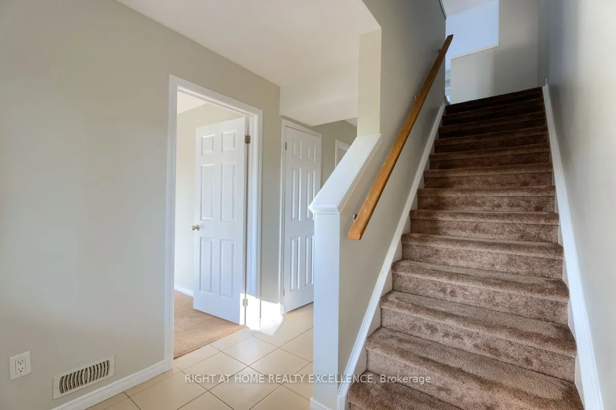 1971 Ottawa Street S, #61