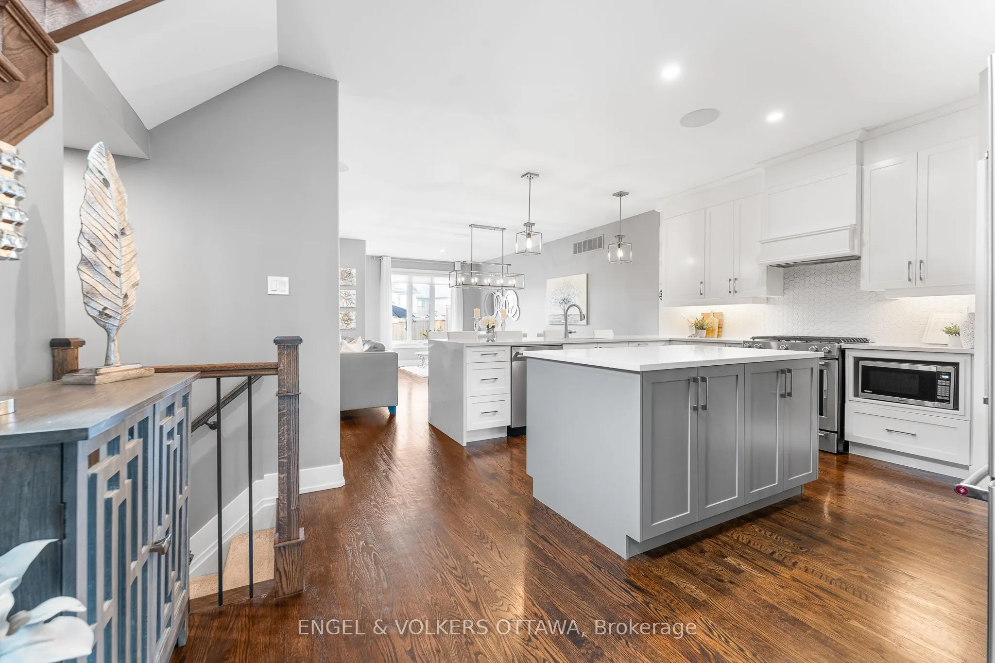 259 Purchase Crescent