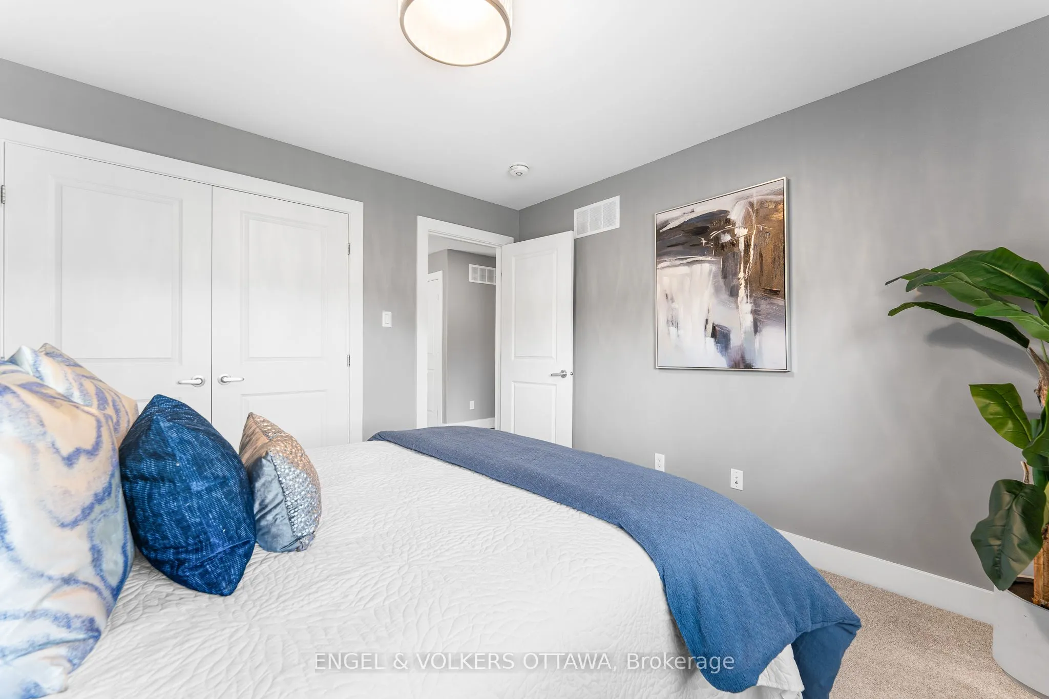 259 Purchase Crescent