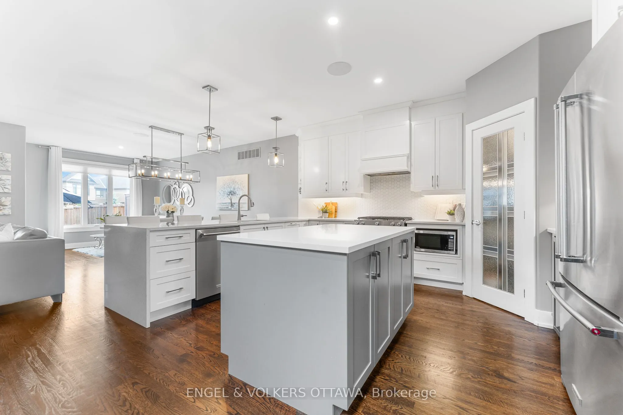259 Purchase Crescent