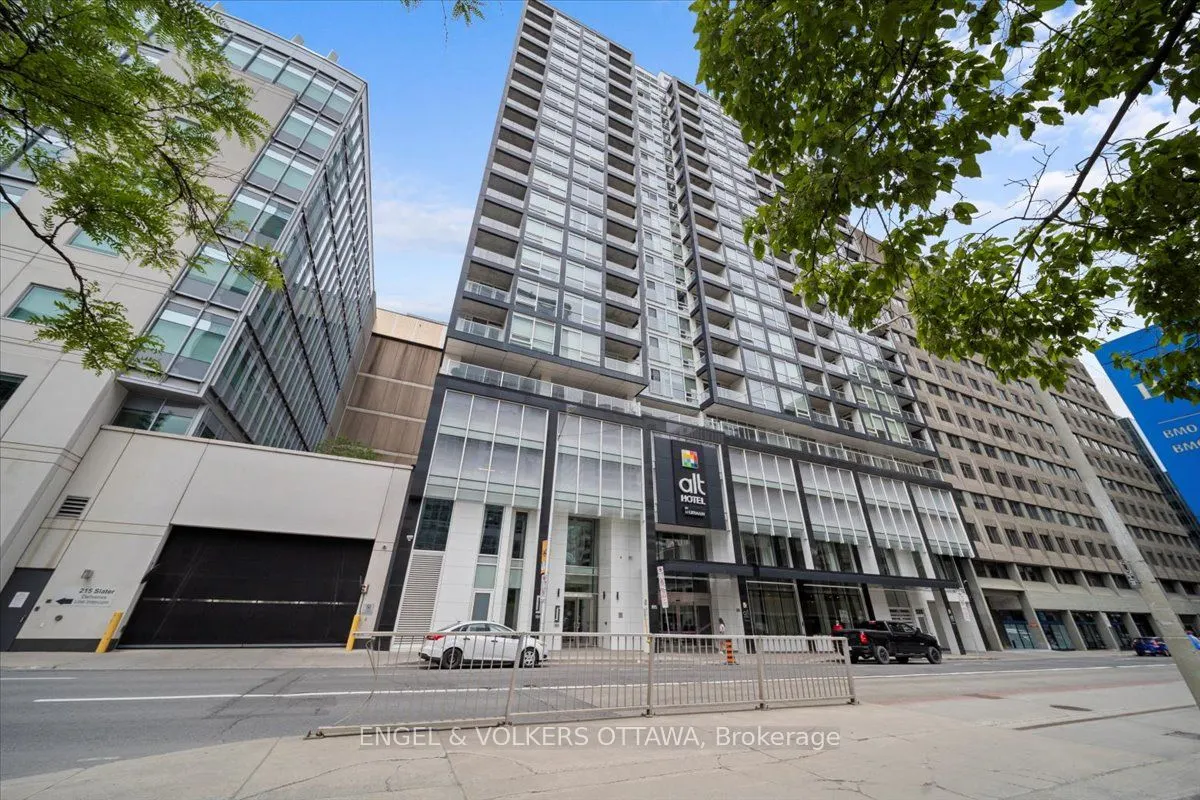 199 Slater Street, #709