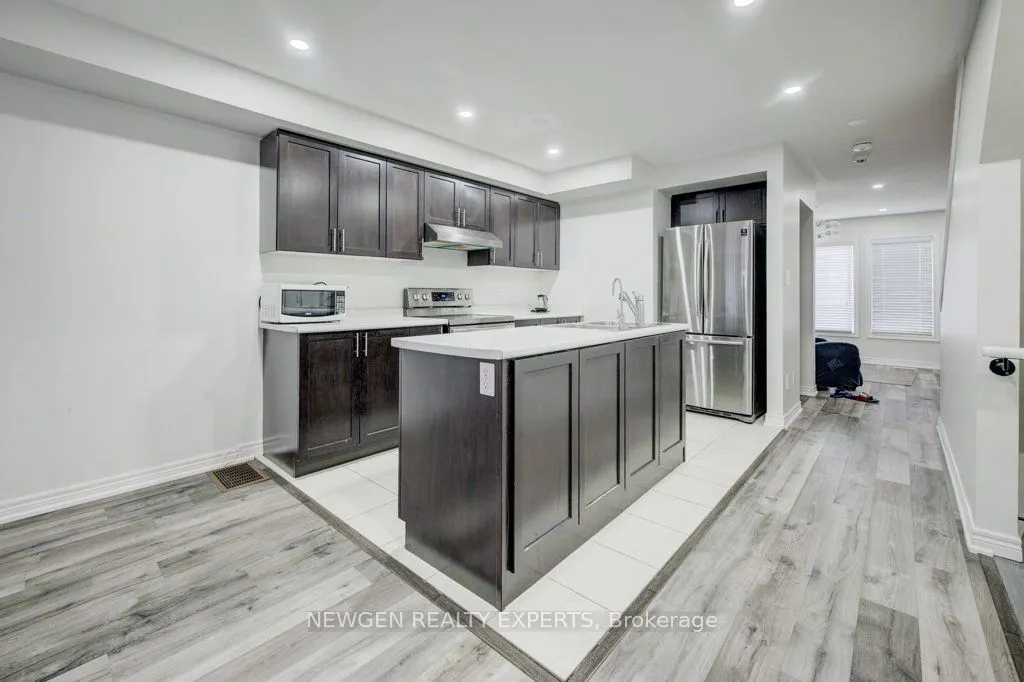 390 Linden Drive, #390