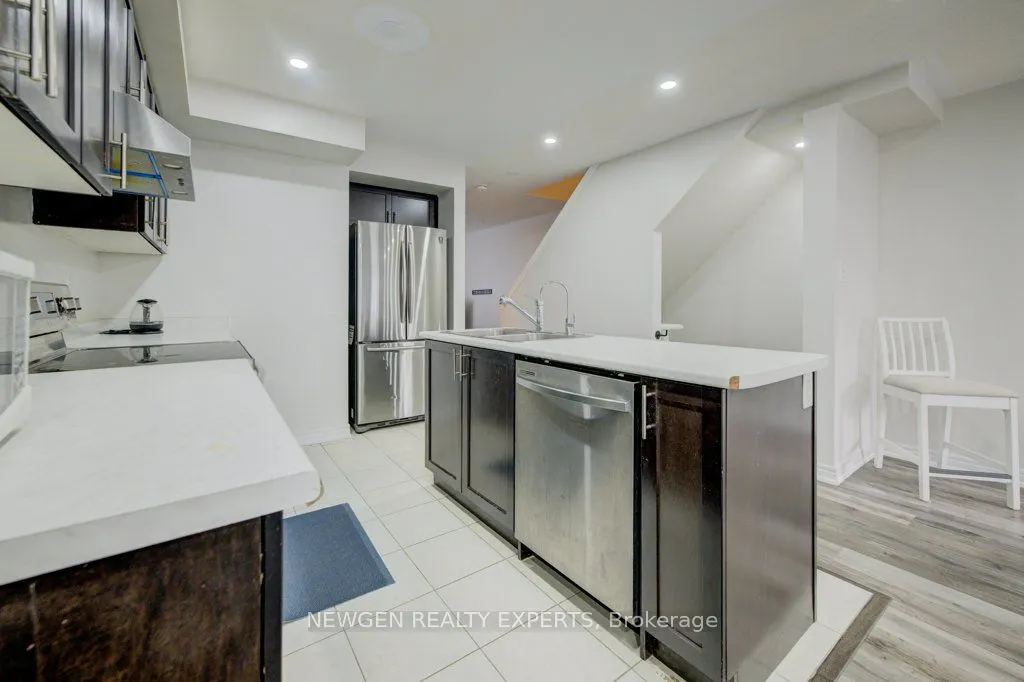 390 Linden Drive, #390