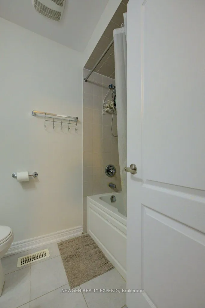 390 Linden Drive, #390