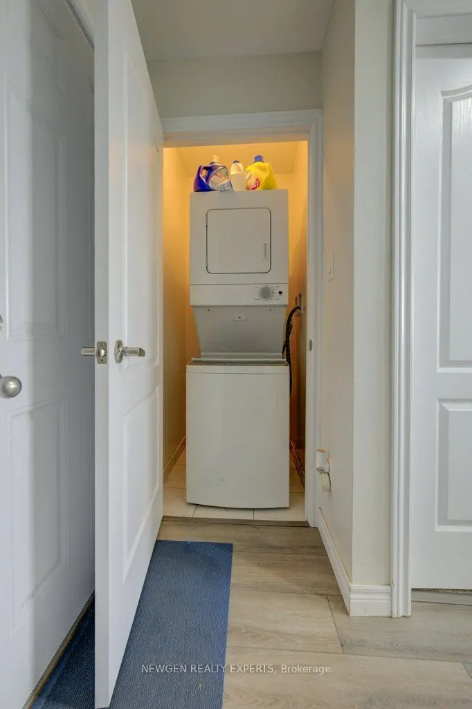 390 Linden Drive, #390