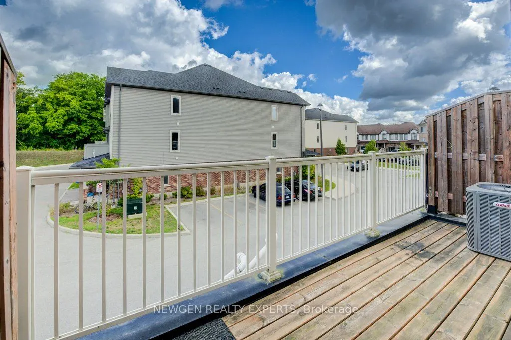 390 Linden Drive, #390