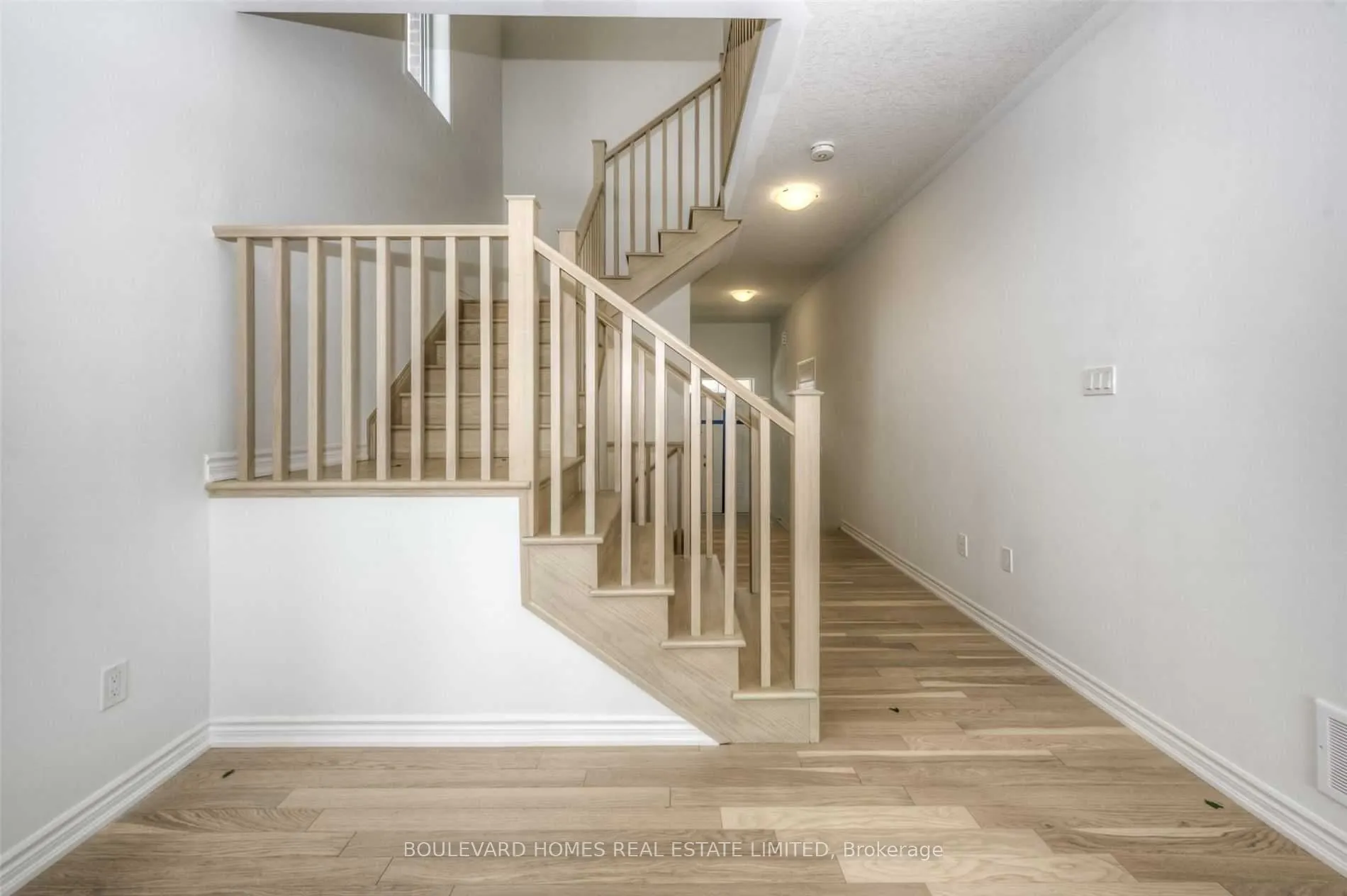 59 Routley Street
