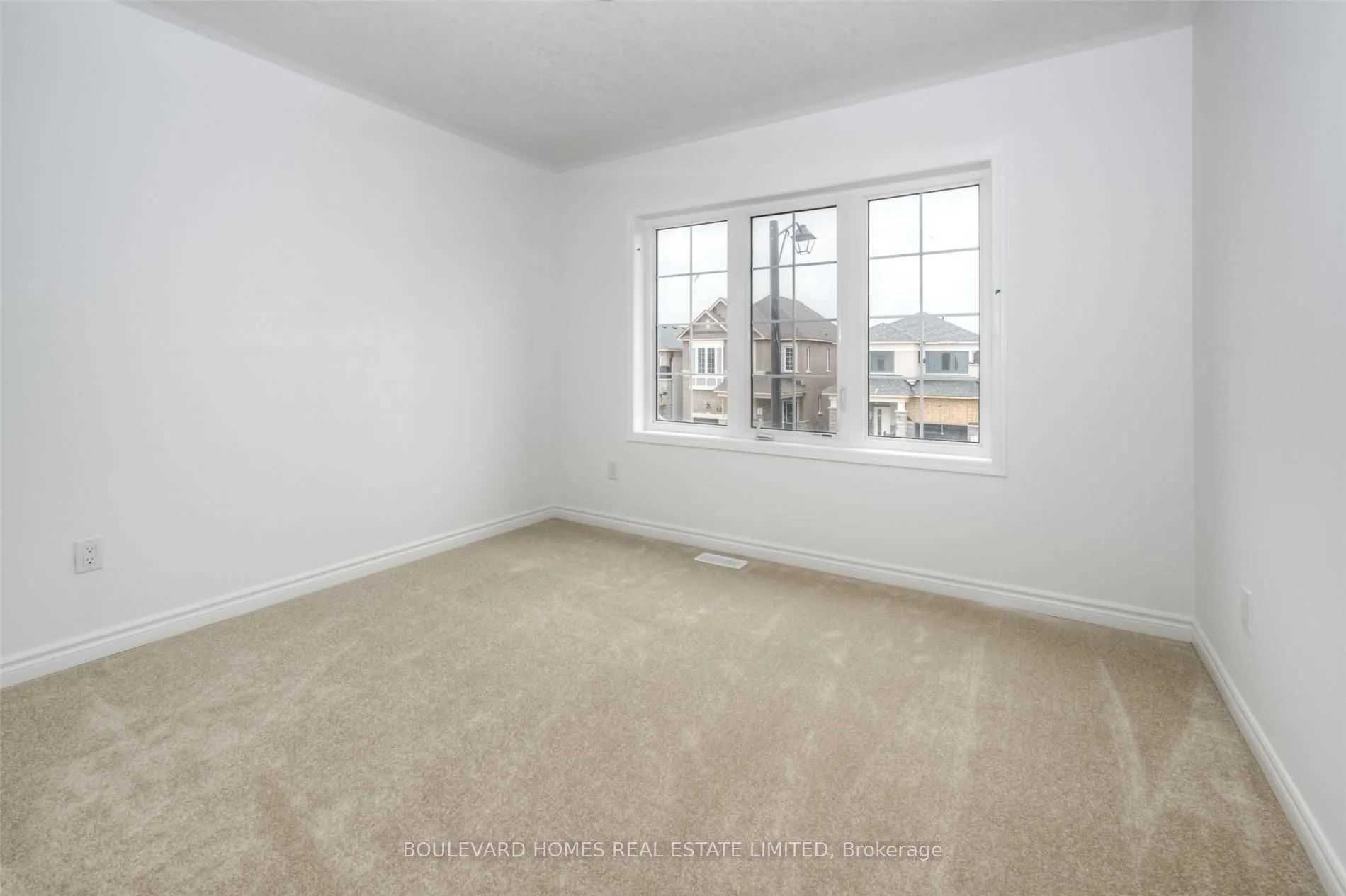 59 Routley Street
