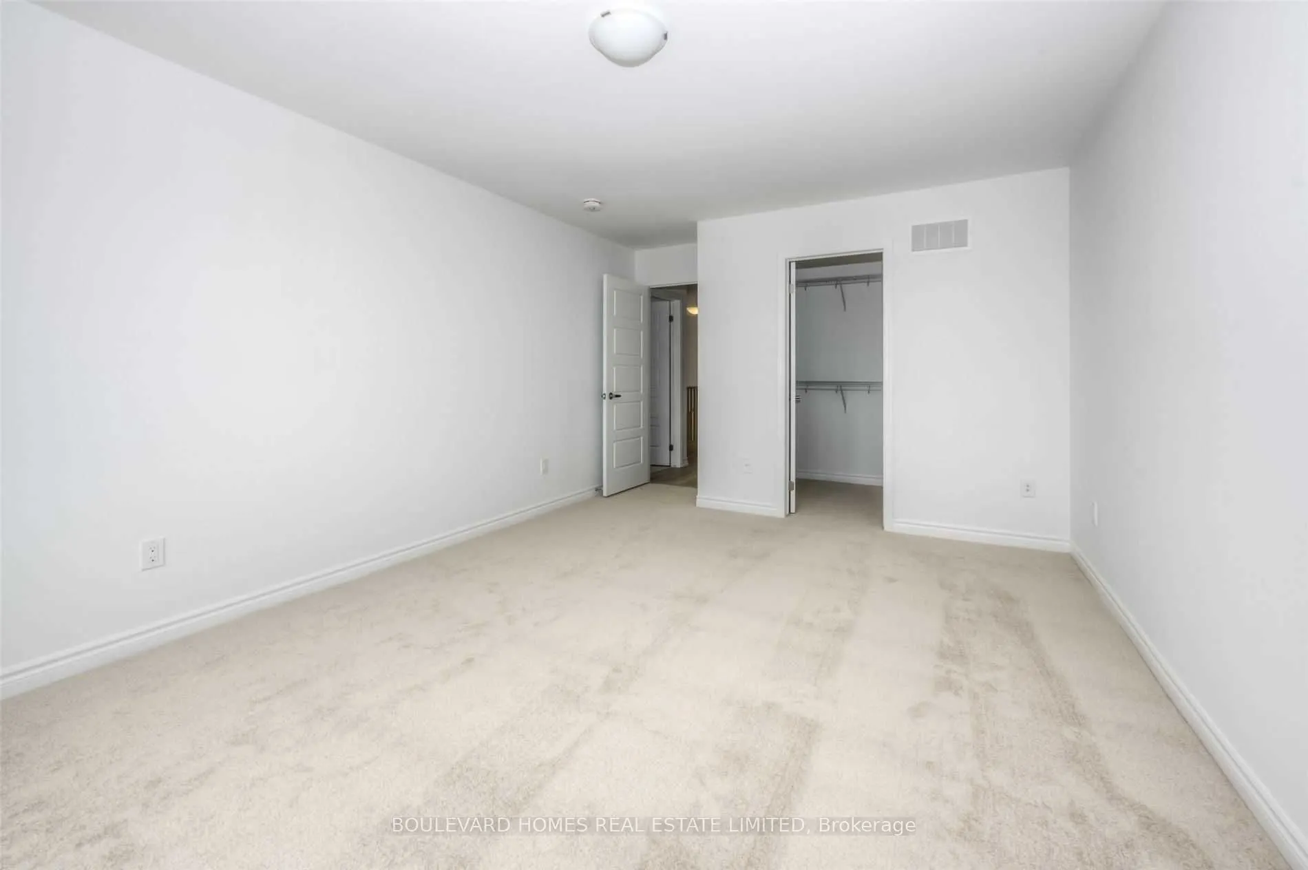 59 Routley Street