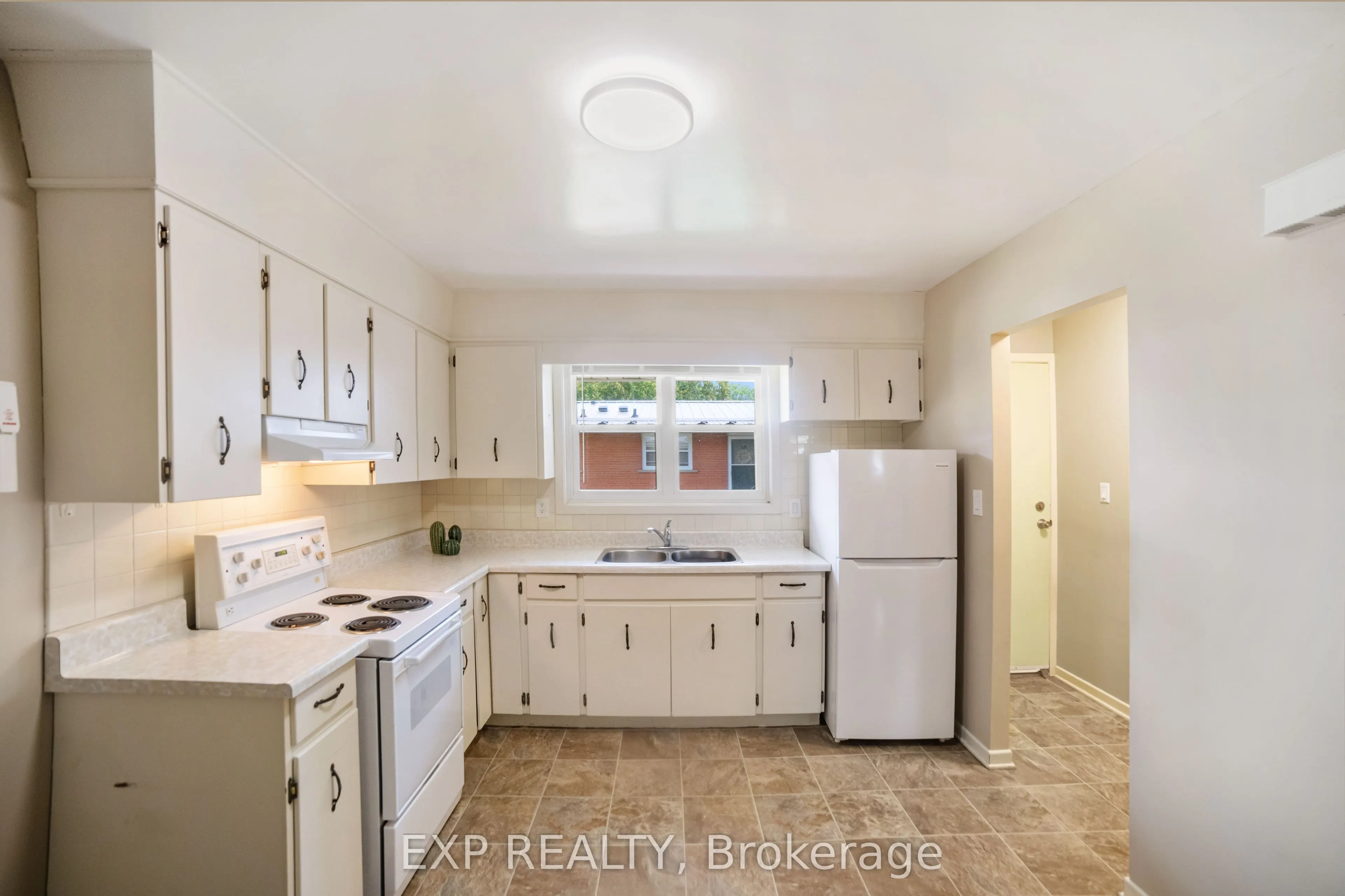 3314 Menno Street, #2