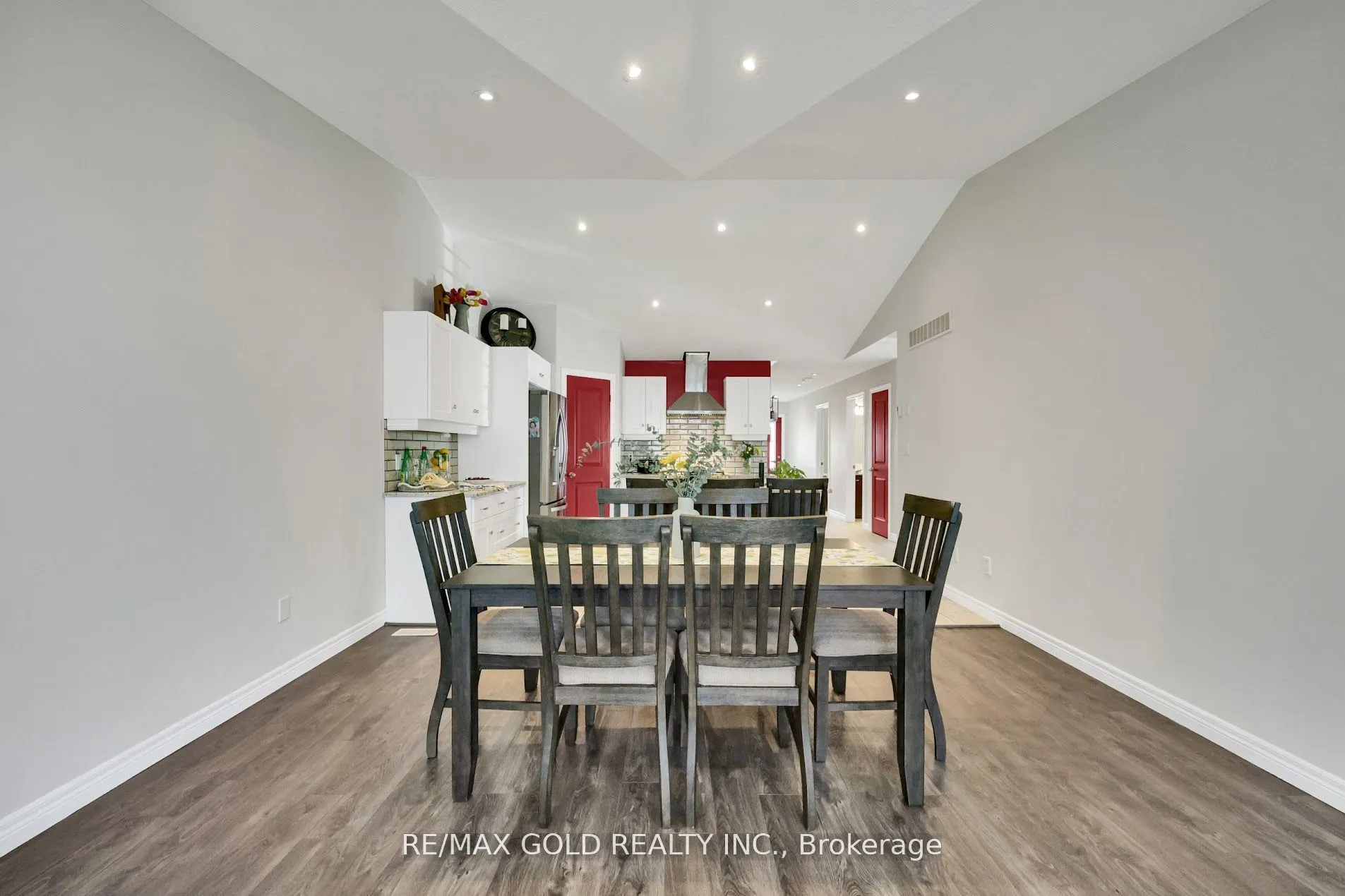 1460 Dunkirk Avenue