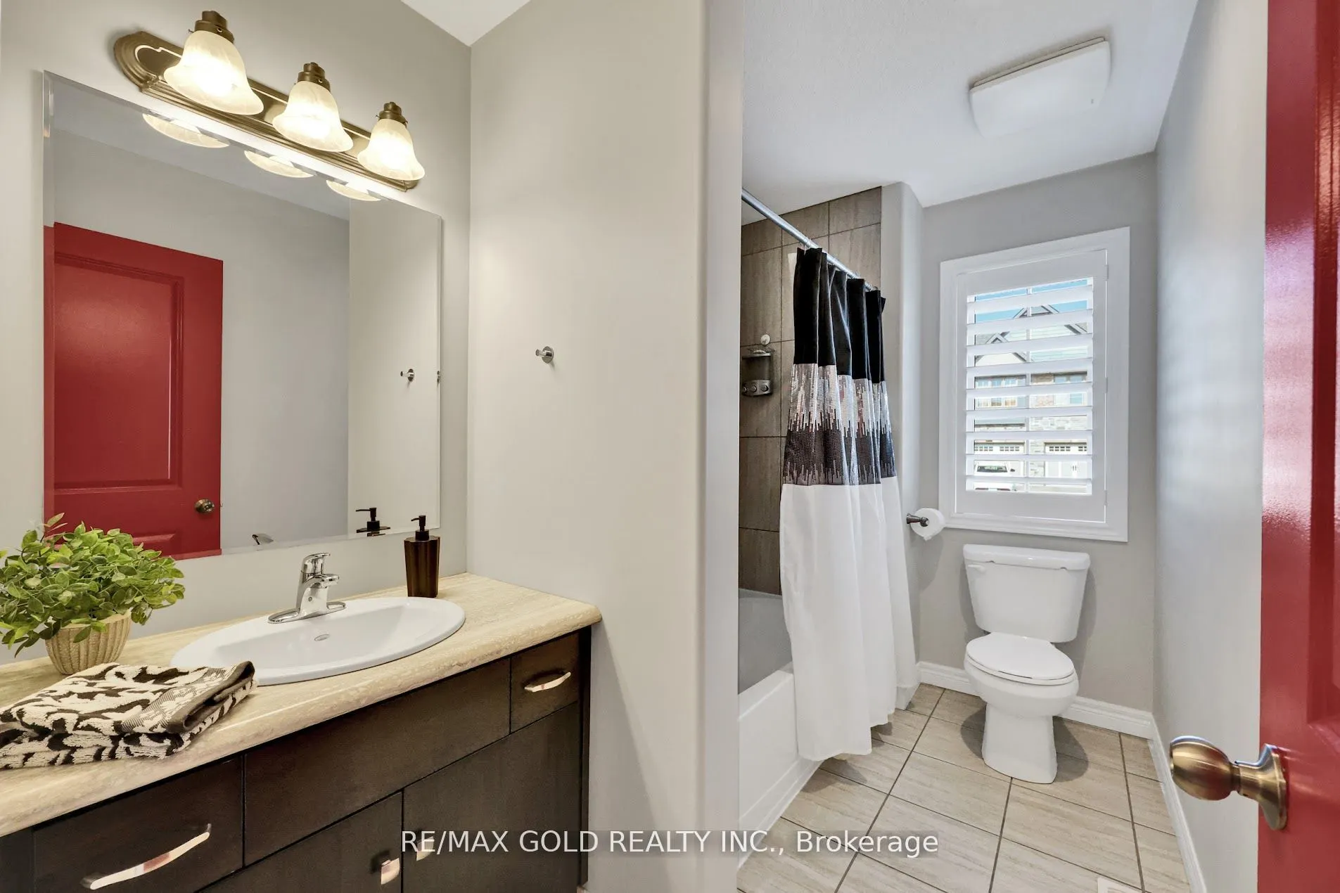 1460 Dunkirk Avenue