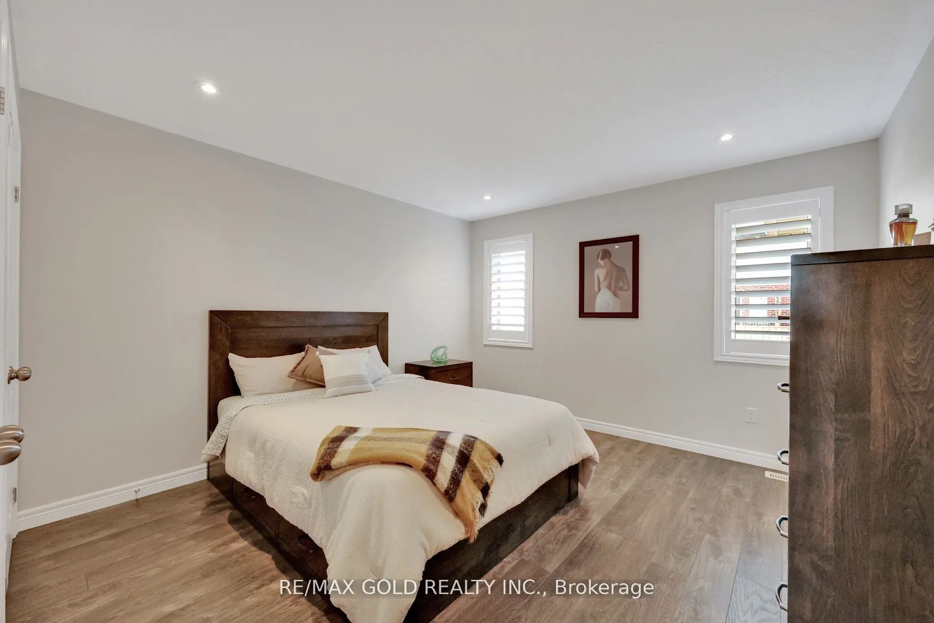 1460 Dunkirk Avenue