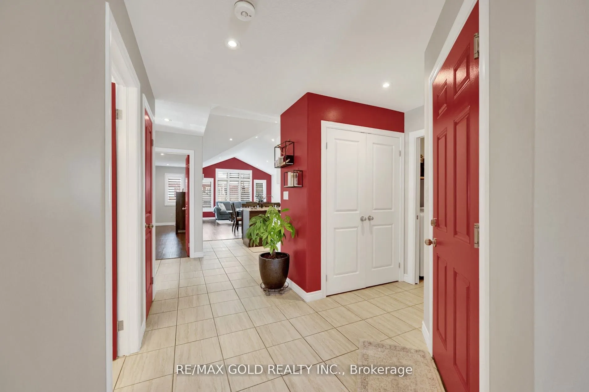1460 Dunkirk Avenue